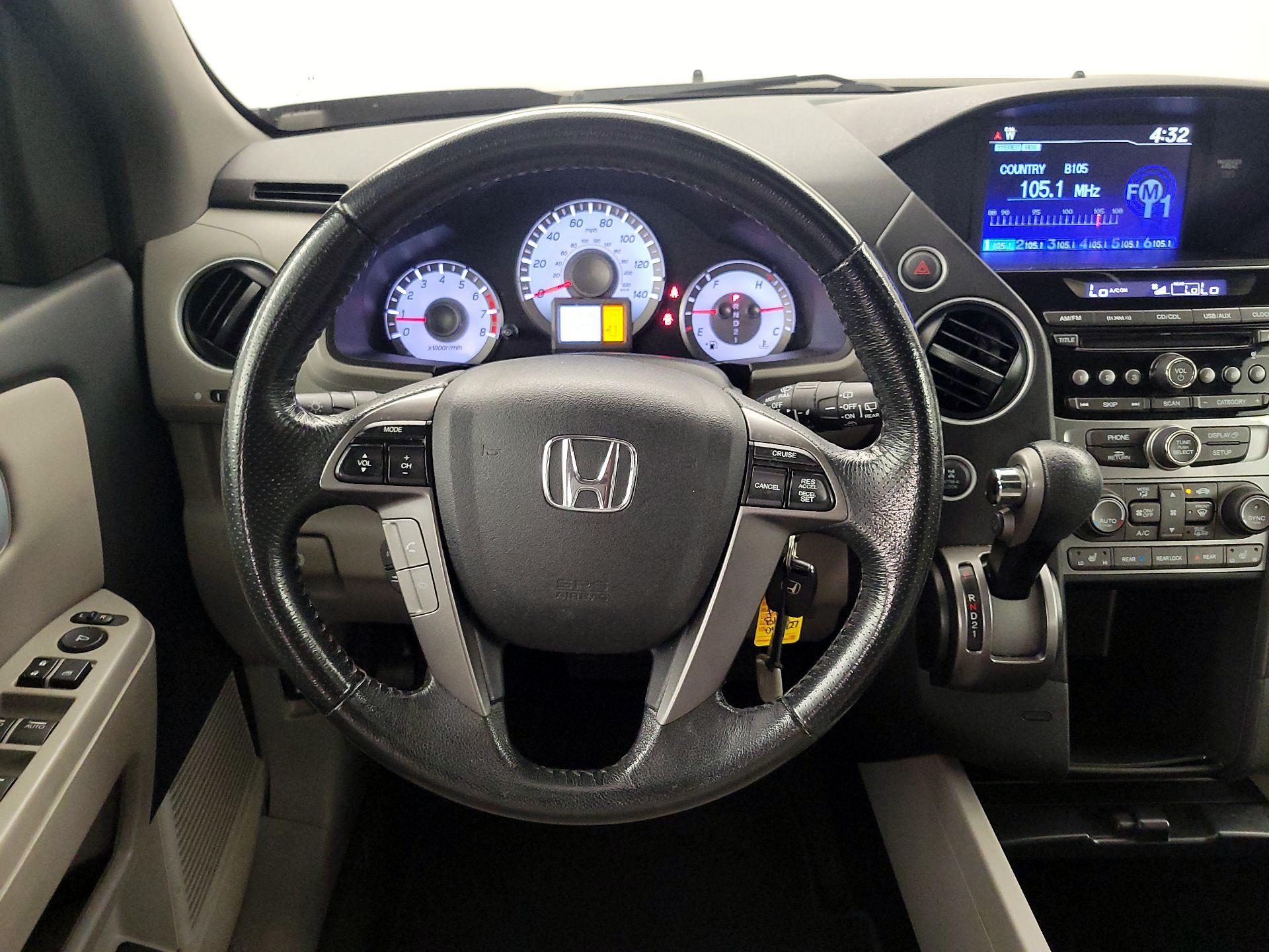 Thumbnail: 2015 Honda Pilot - 10