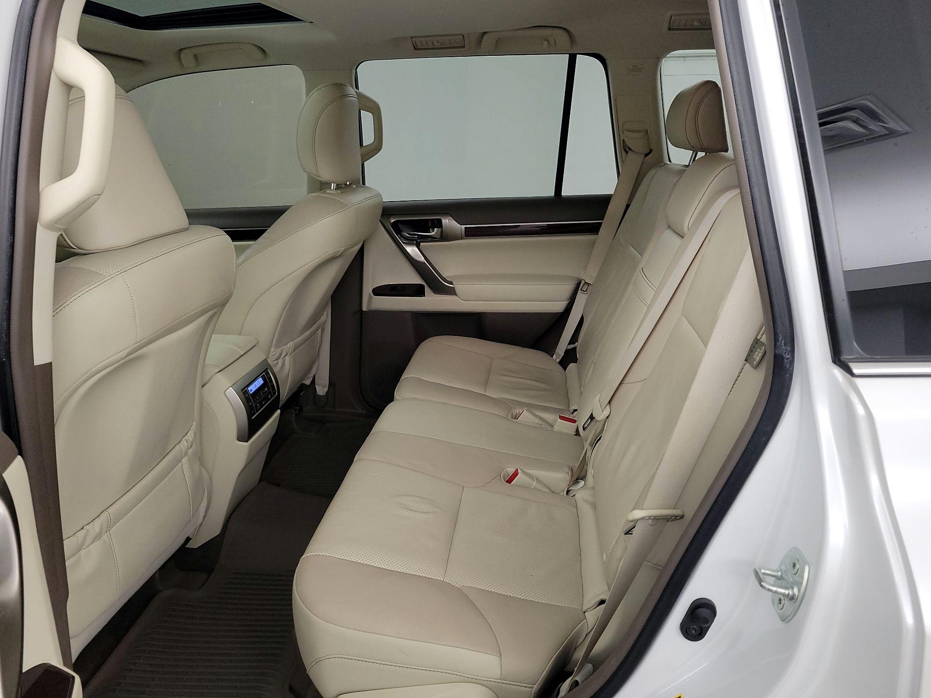 Thumbnail: 2018 Lexus GX - 20