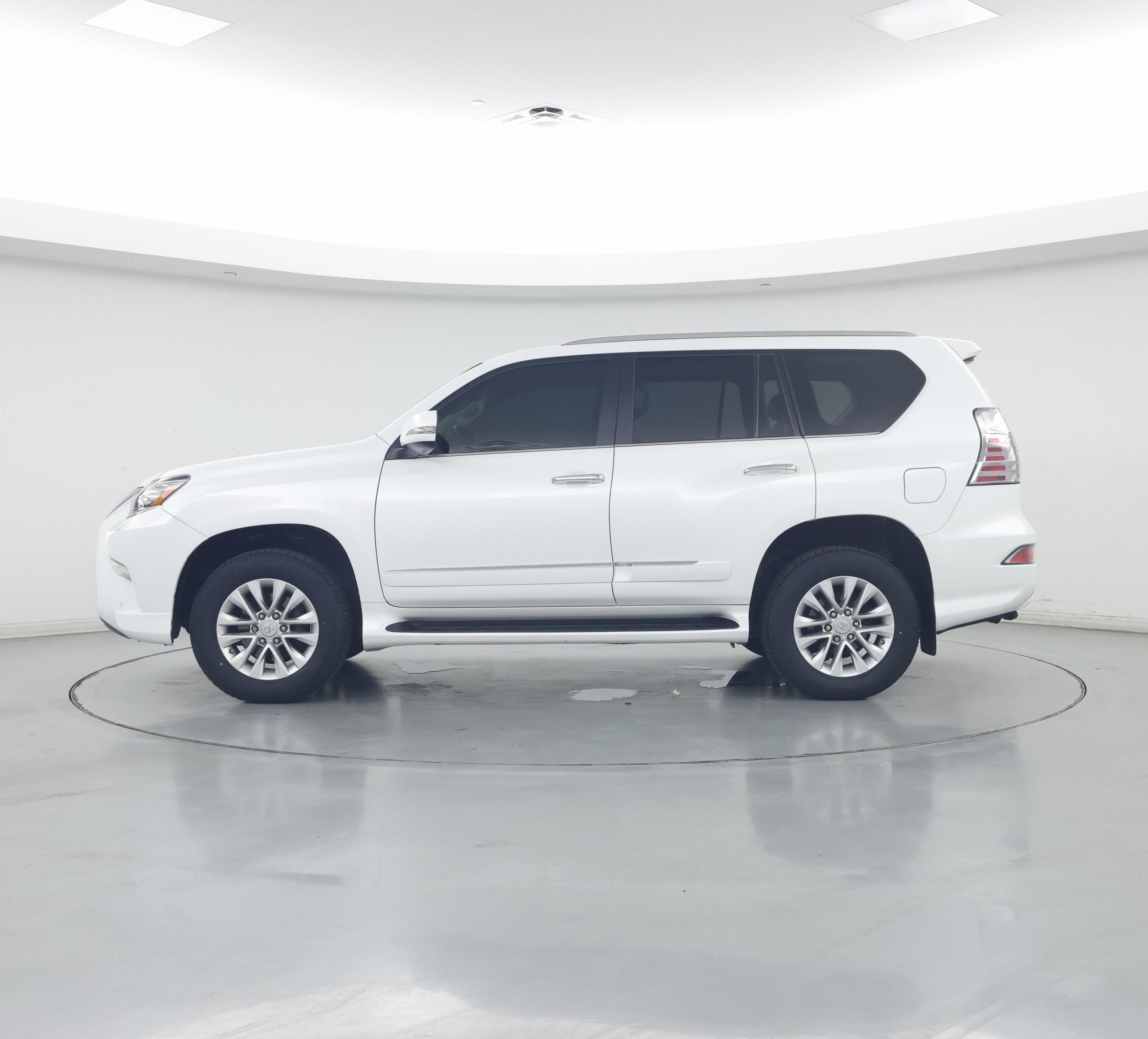 Thumbnail: 2018 Lexus GX - 3
