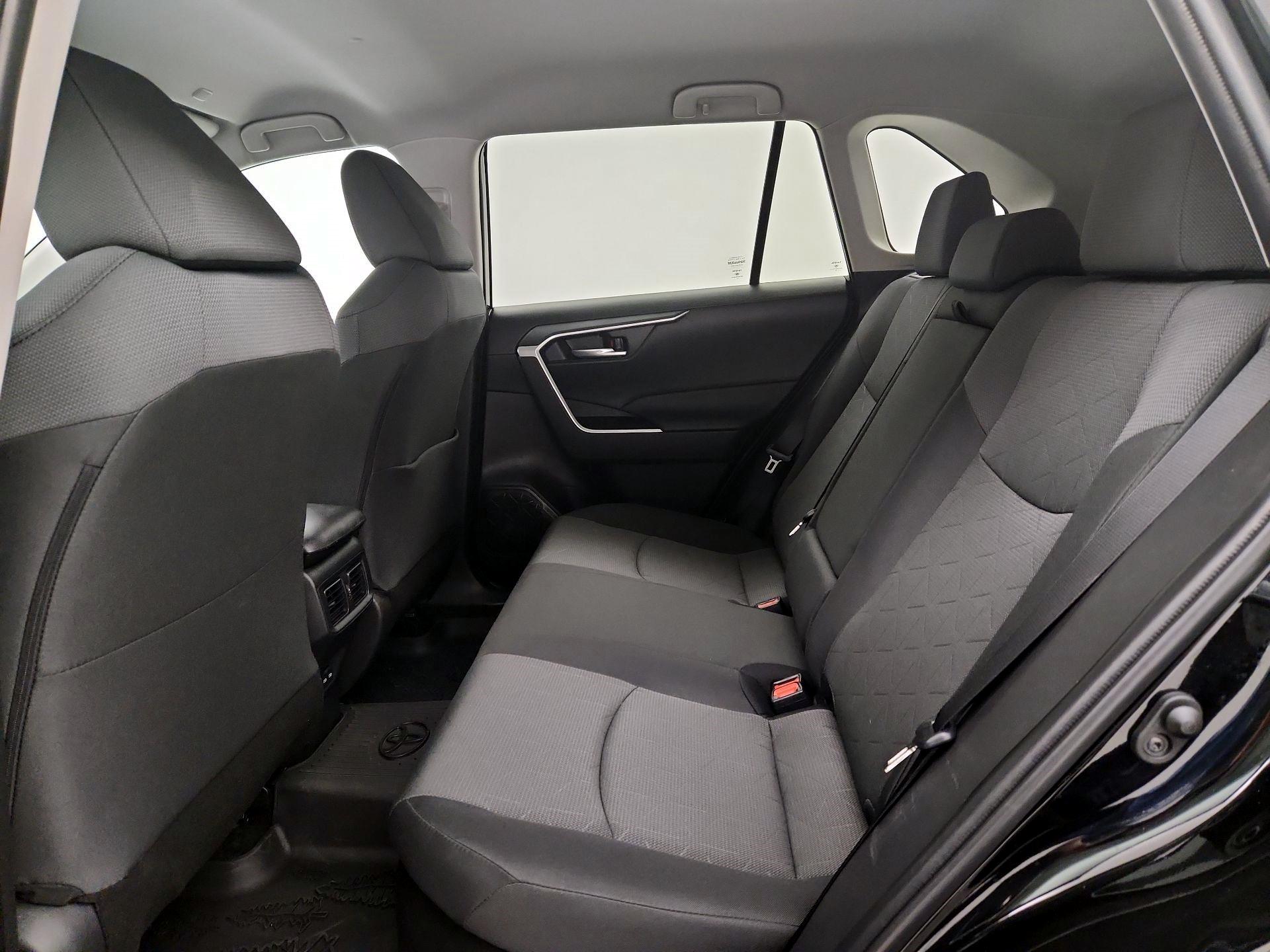 Thumbnail: 2024 Toyota RAV4 - 19