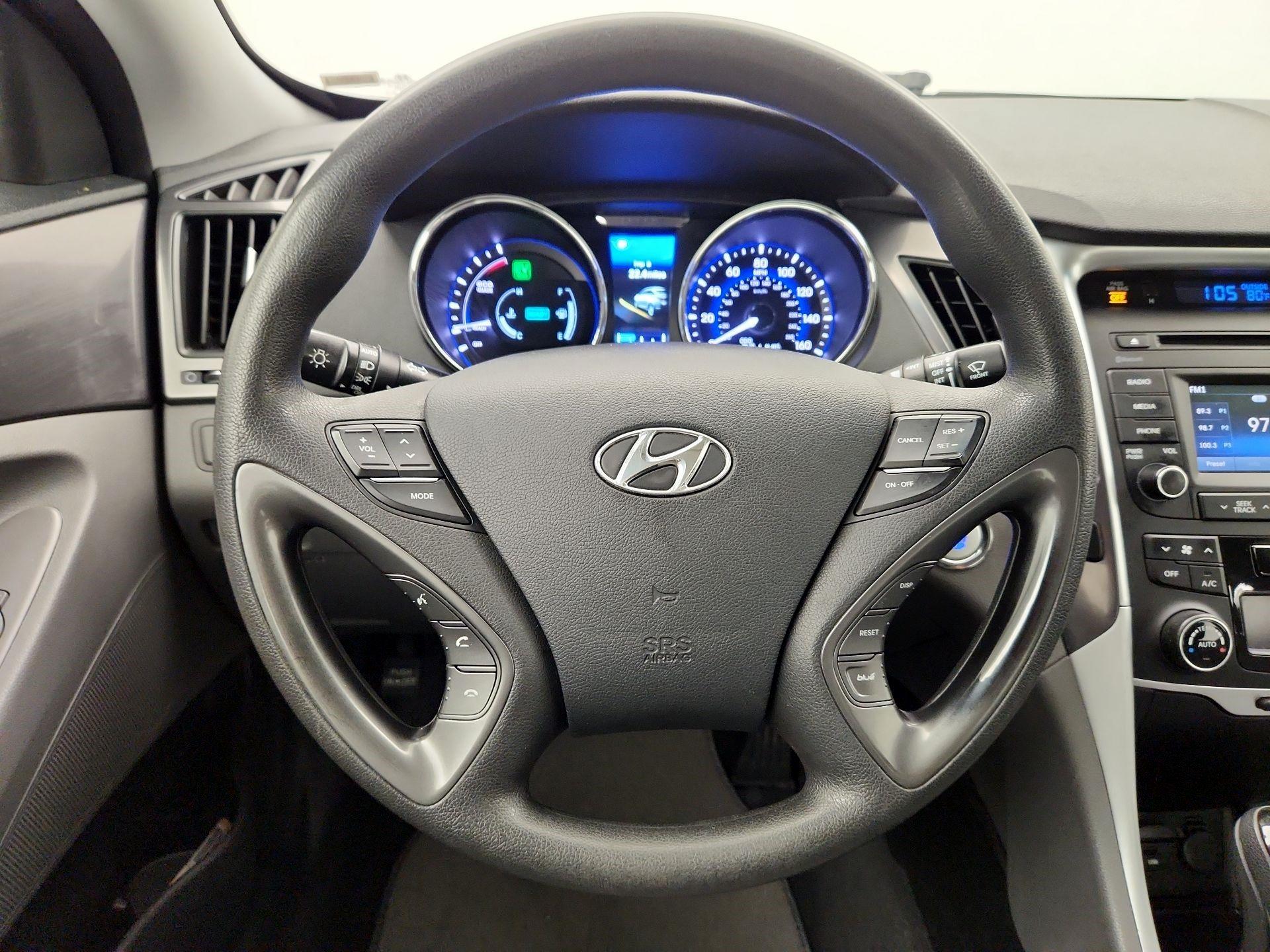 Thumbnail: 2014 Hyundai Sonata - 10