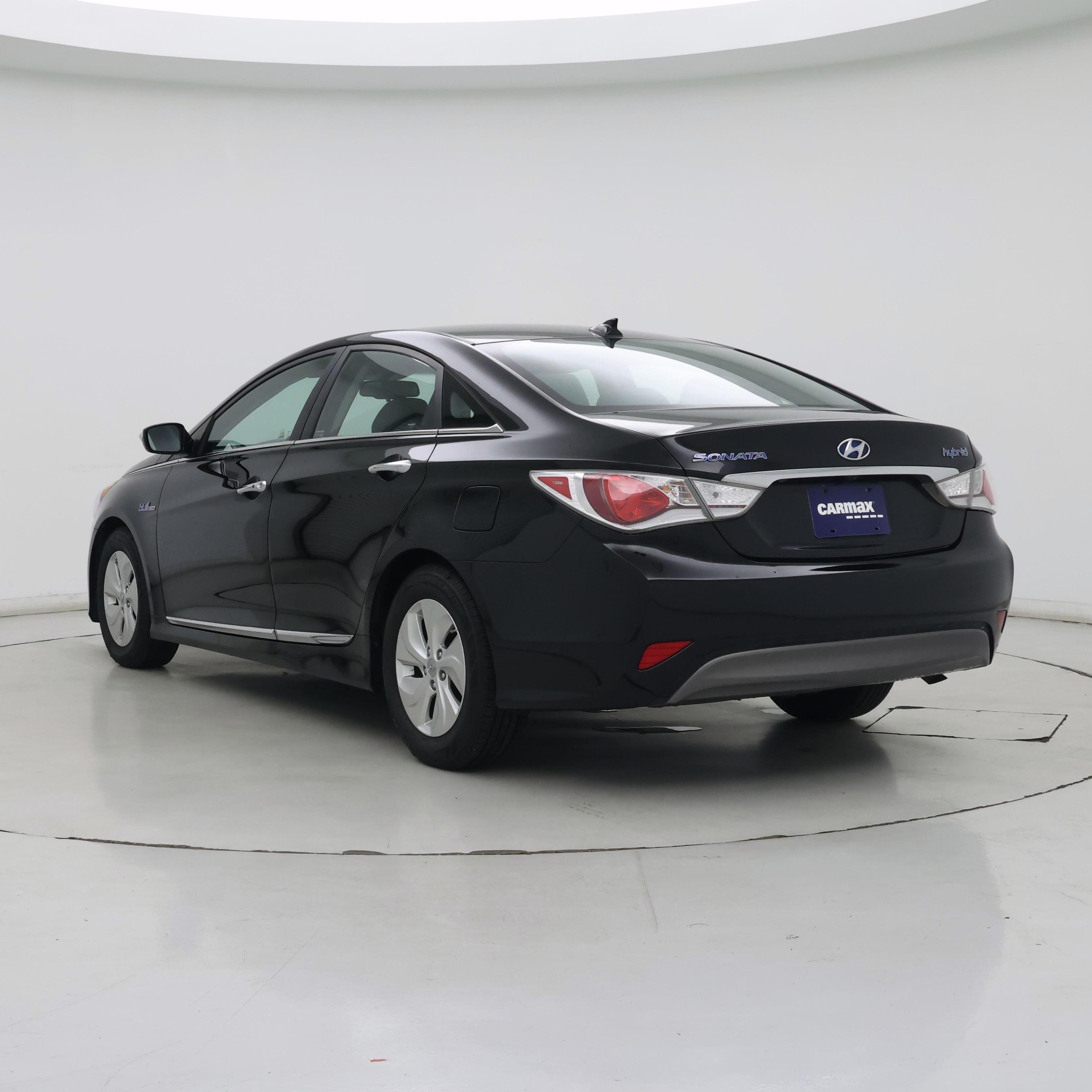 Thumbnail: 2014 Hyundai Sonata - 2
