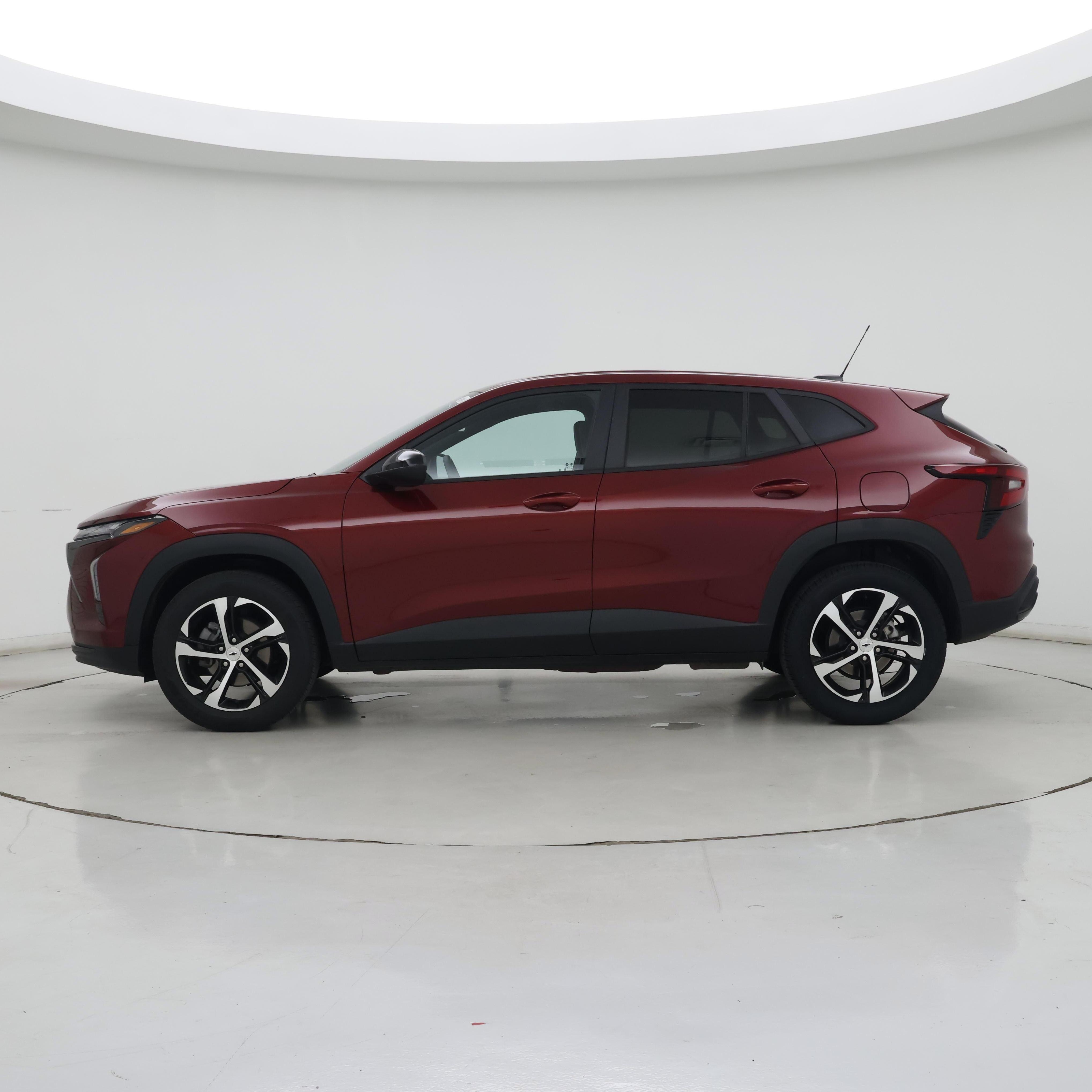 Thumbnail: 2024 Chevrolet Trax - 3