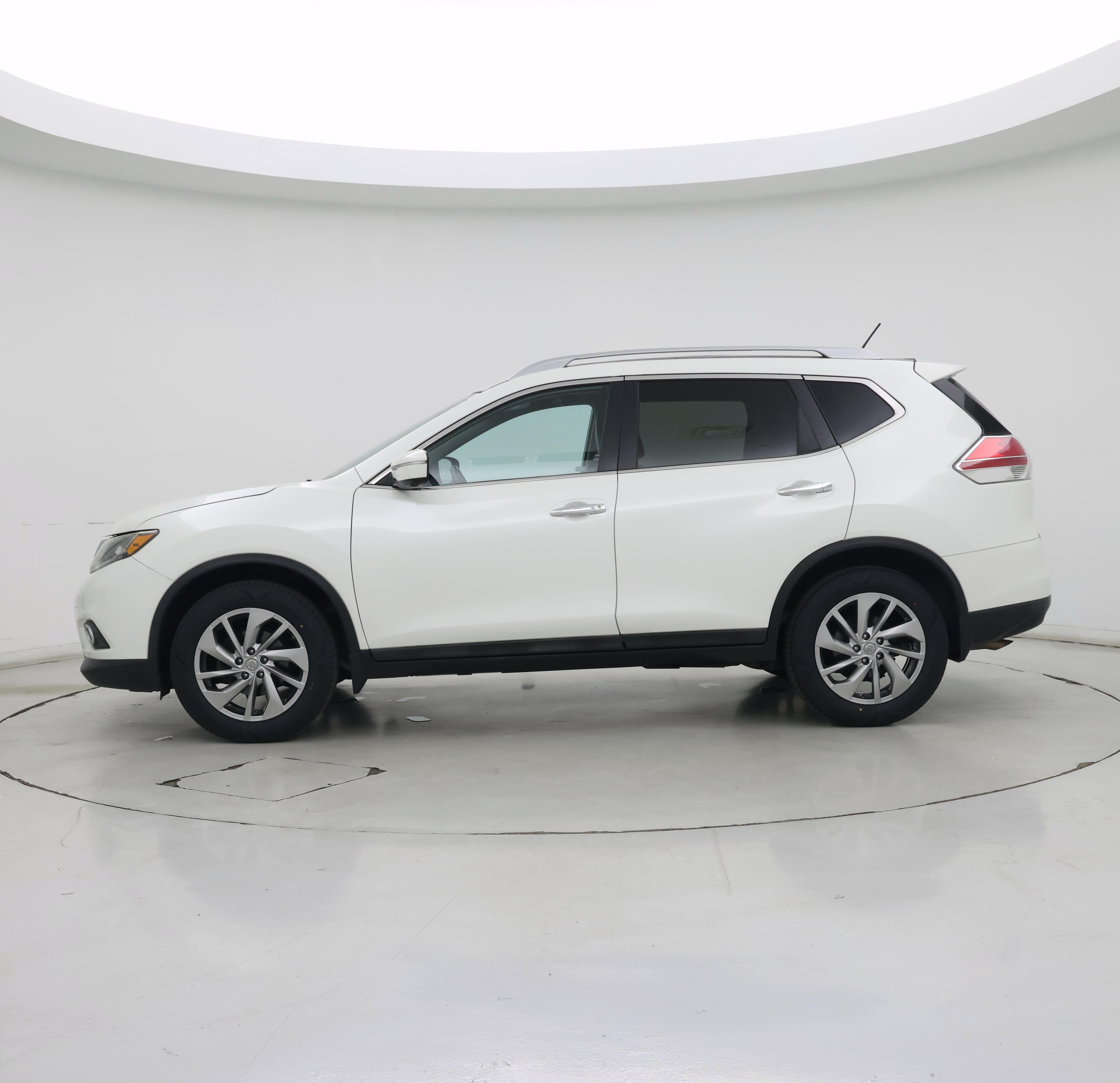 Thumbnail: 2015 Nissan Rogue - 3