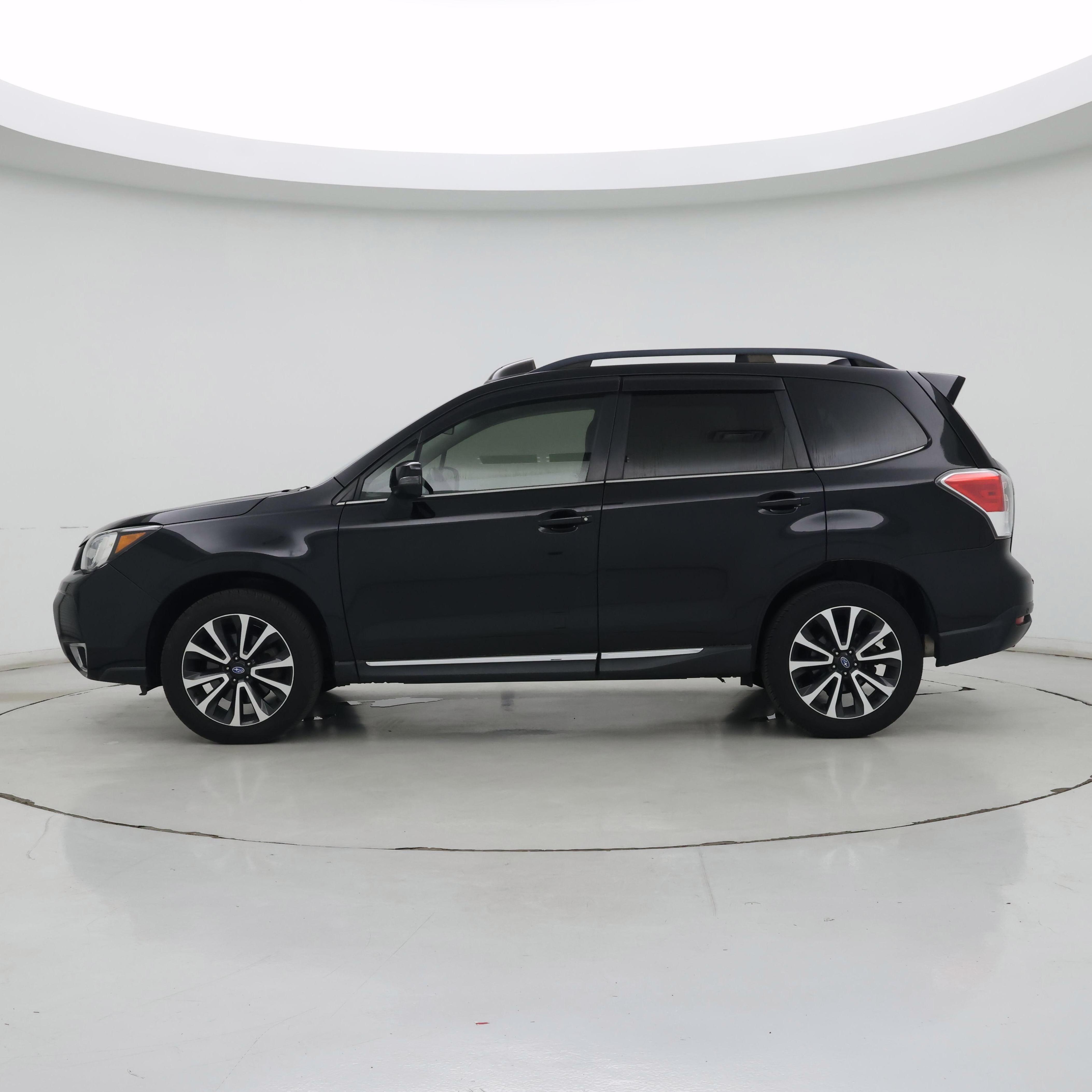 Thumbnail: 2017 Subaru Forester - 3
