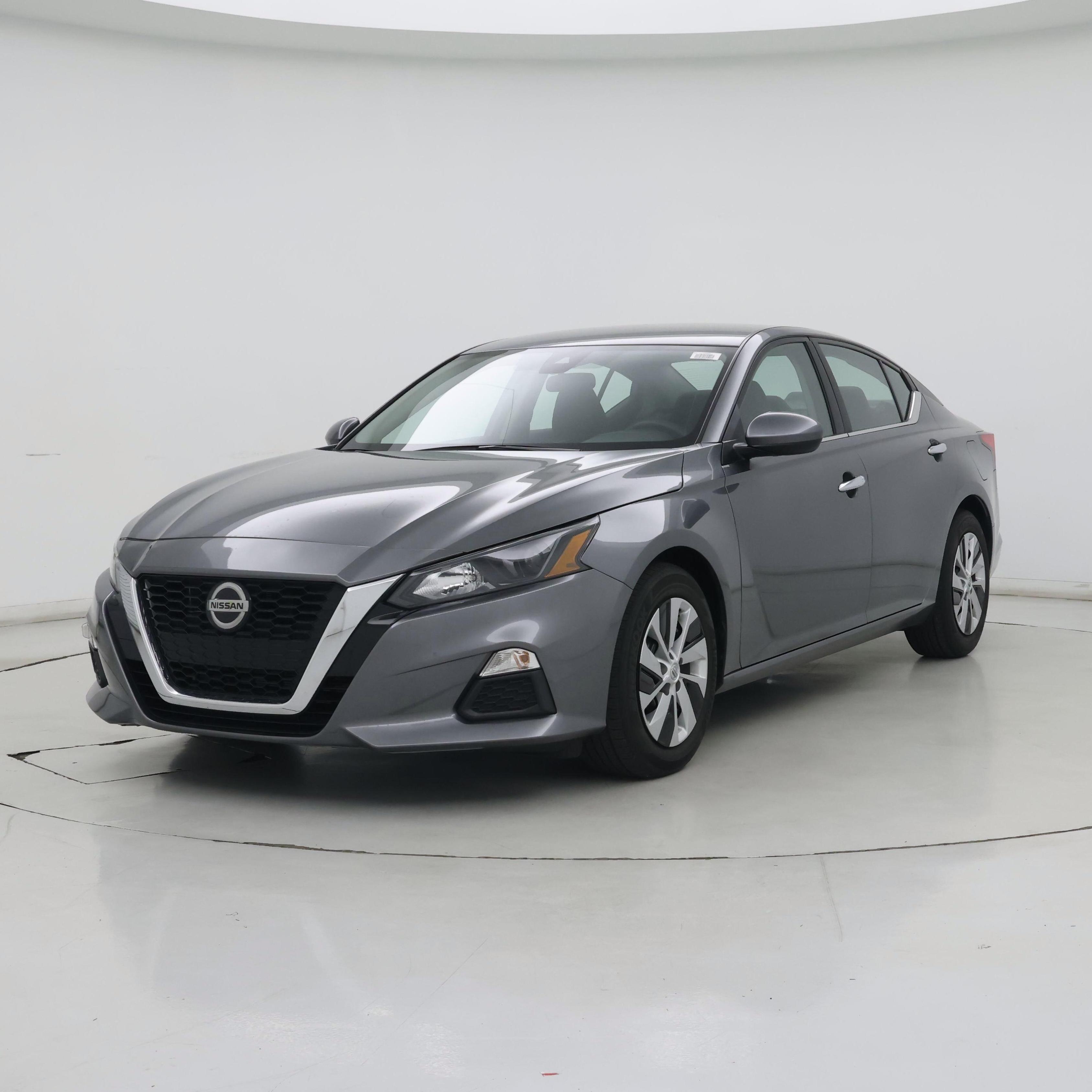 Thumbnail: 2022 Nissan Altima - 4