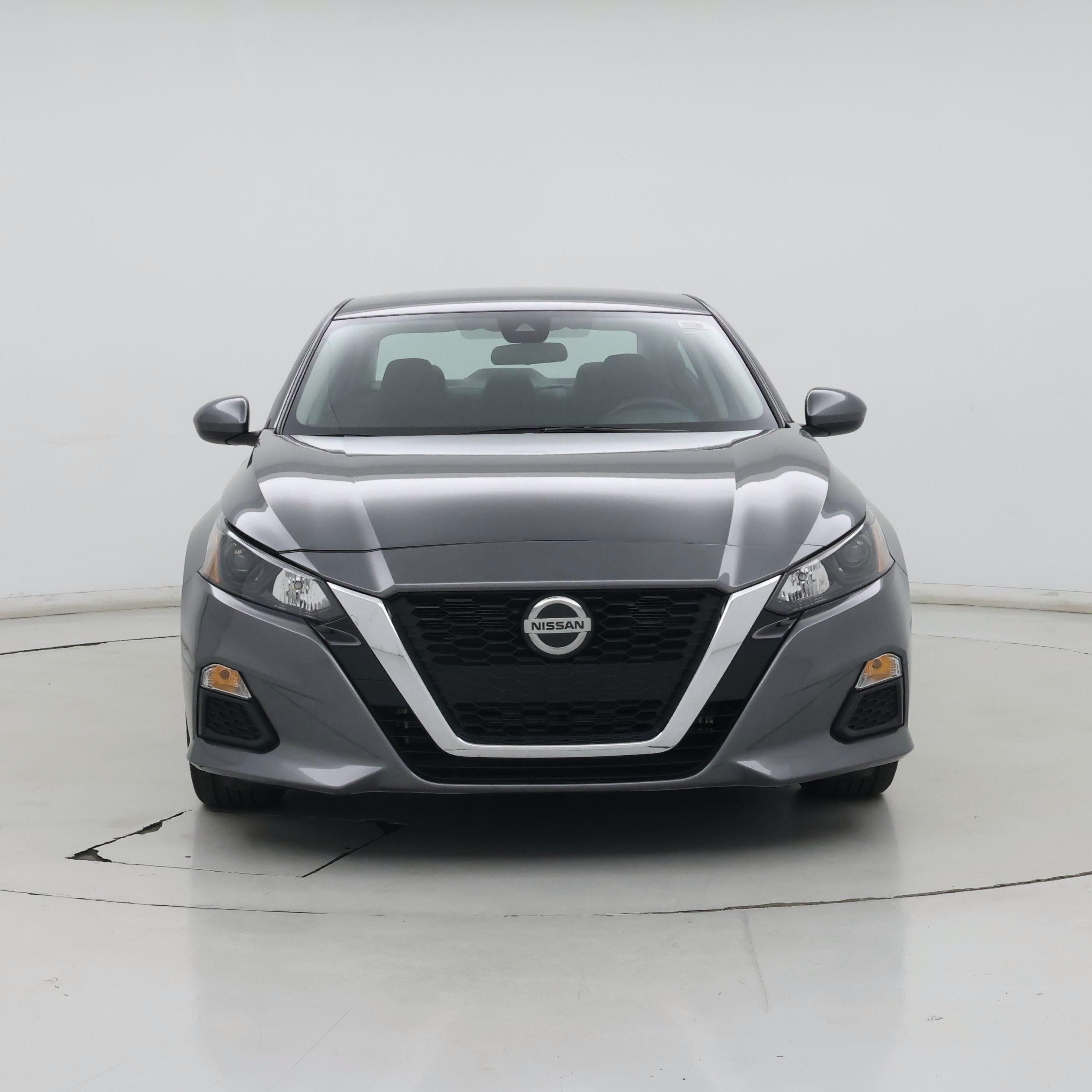 Thumbnail: 2022 Nissan Altima - 5