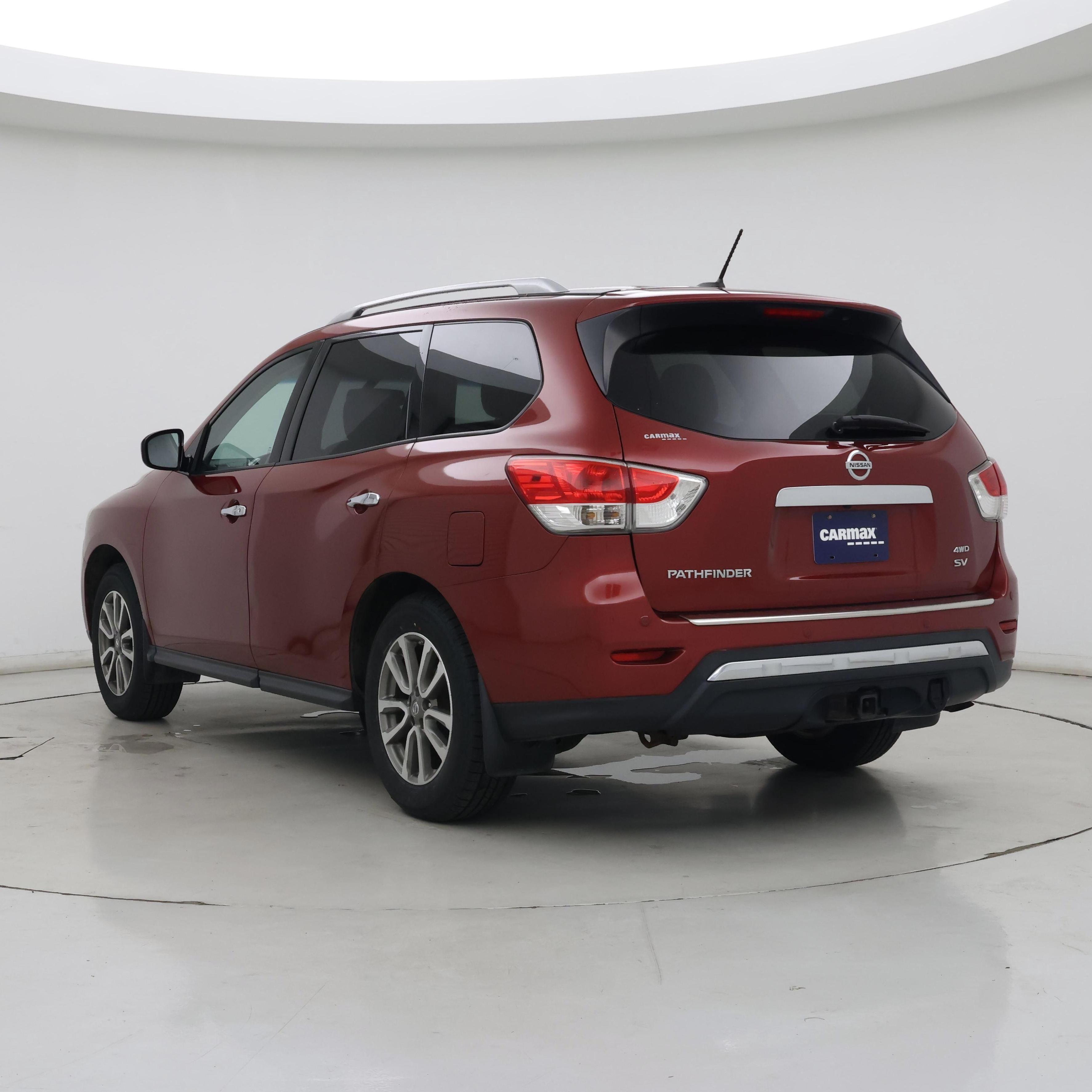 Thumbnail: 2015 Nissan Pathfinder - 2
