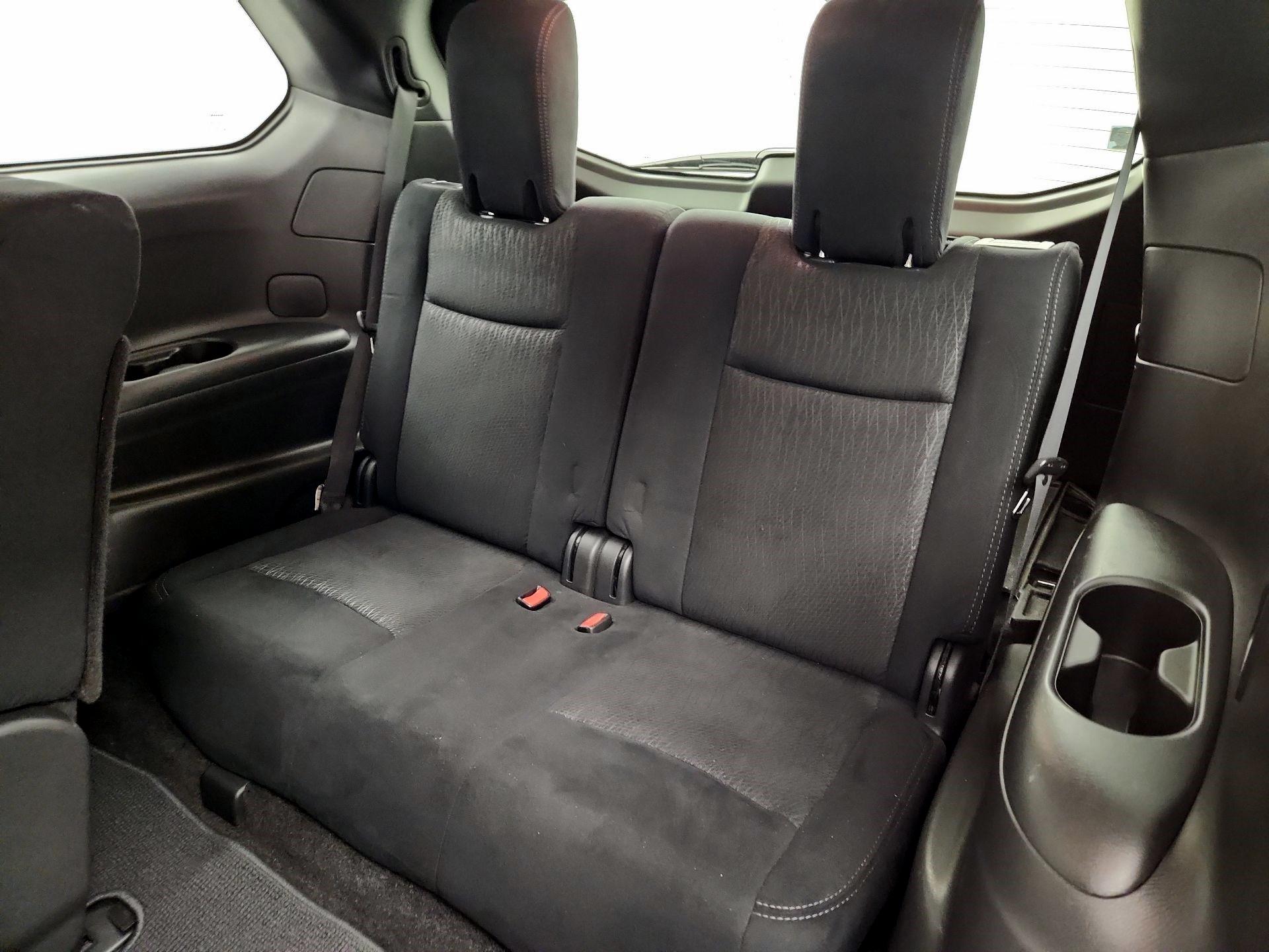 Thumbnail: 2015 Nissan Pathfinder - 20