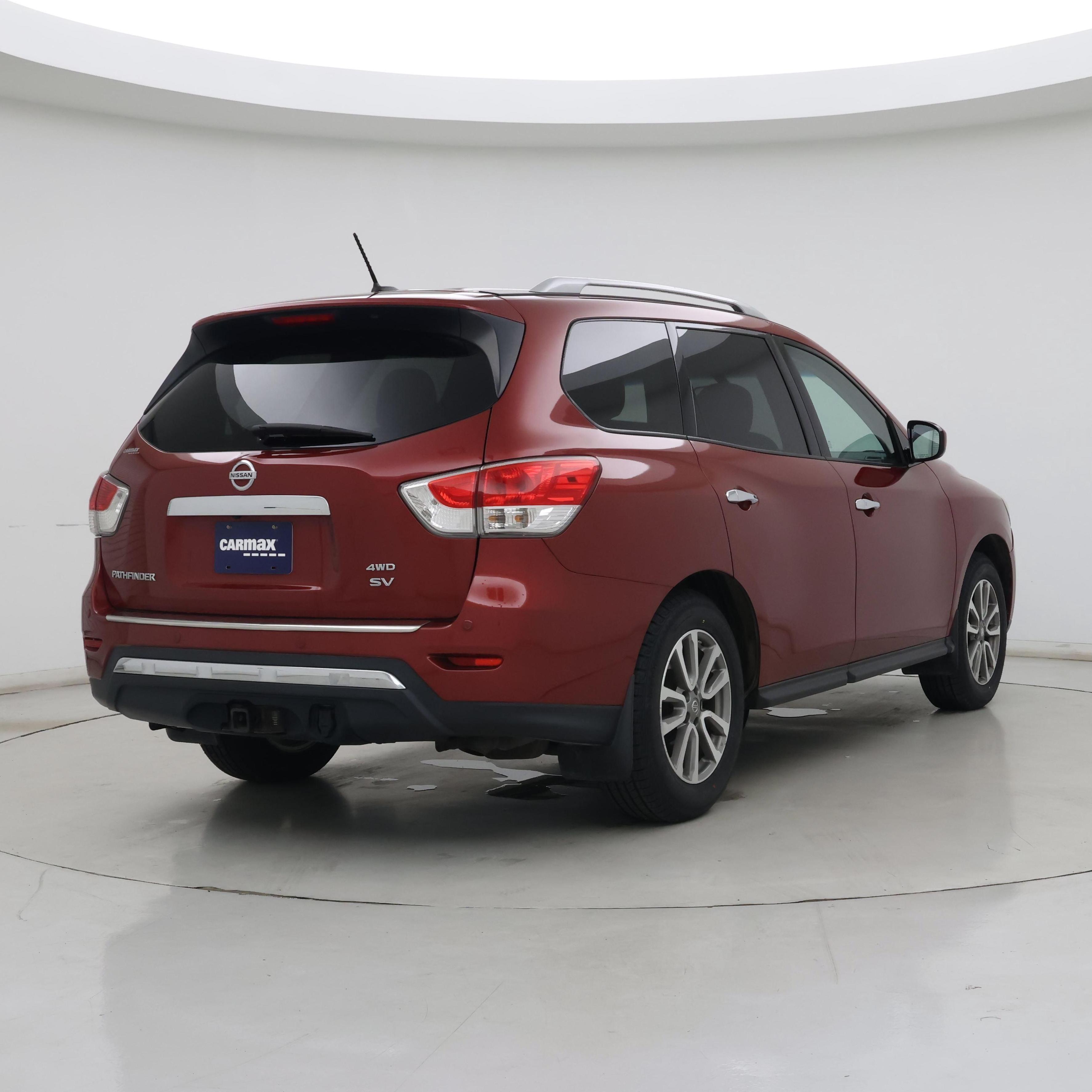 Thumbnail: 2015 Nissan Pathfinder - 8