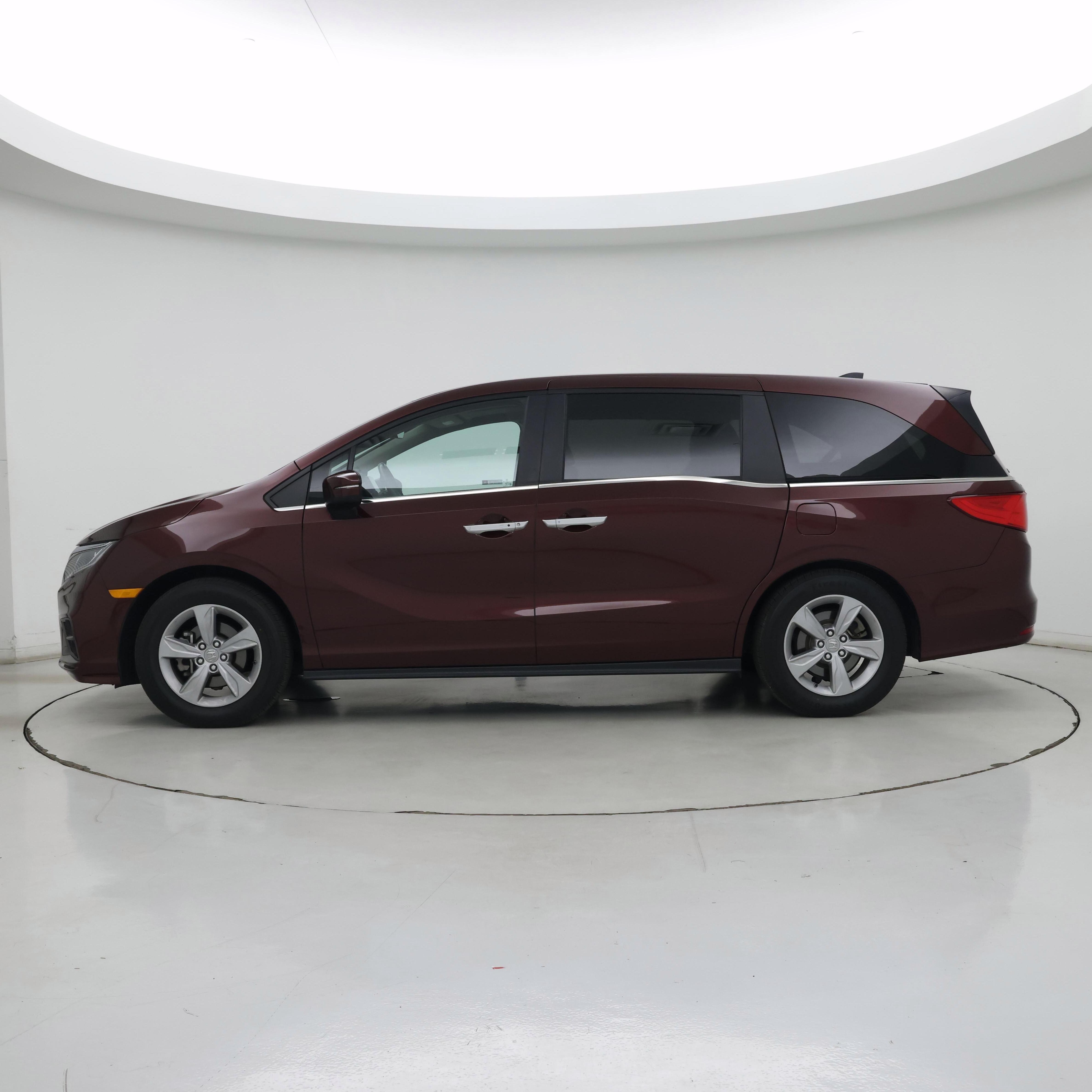 Thumbnail: 2019 Honda Odyssey - 3