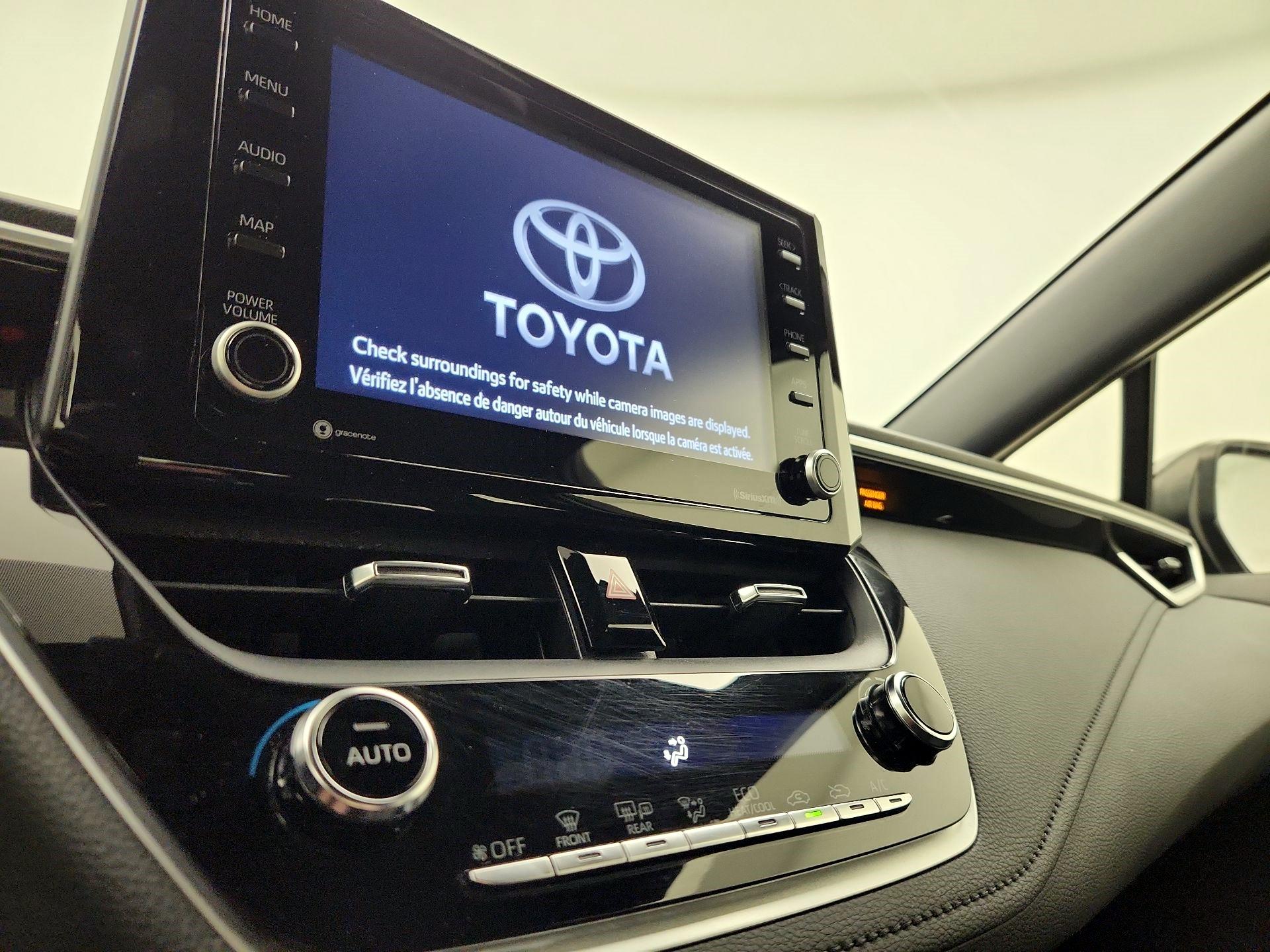Thumbnail: 2022 Toyota Corolla - 16