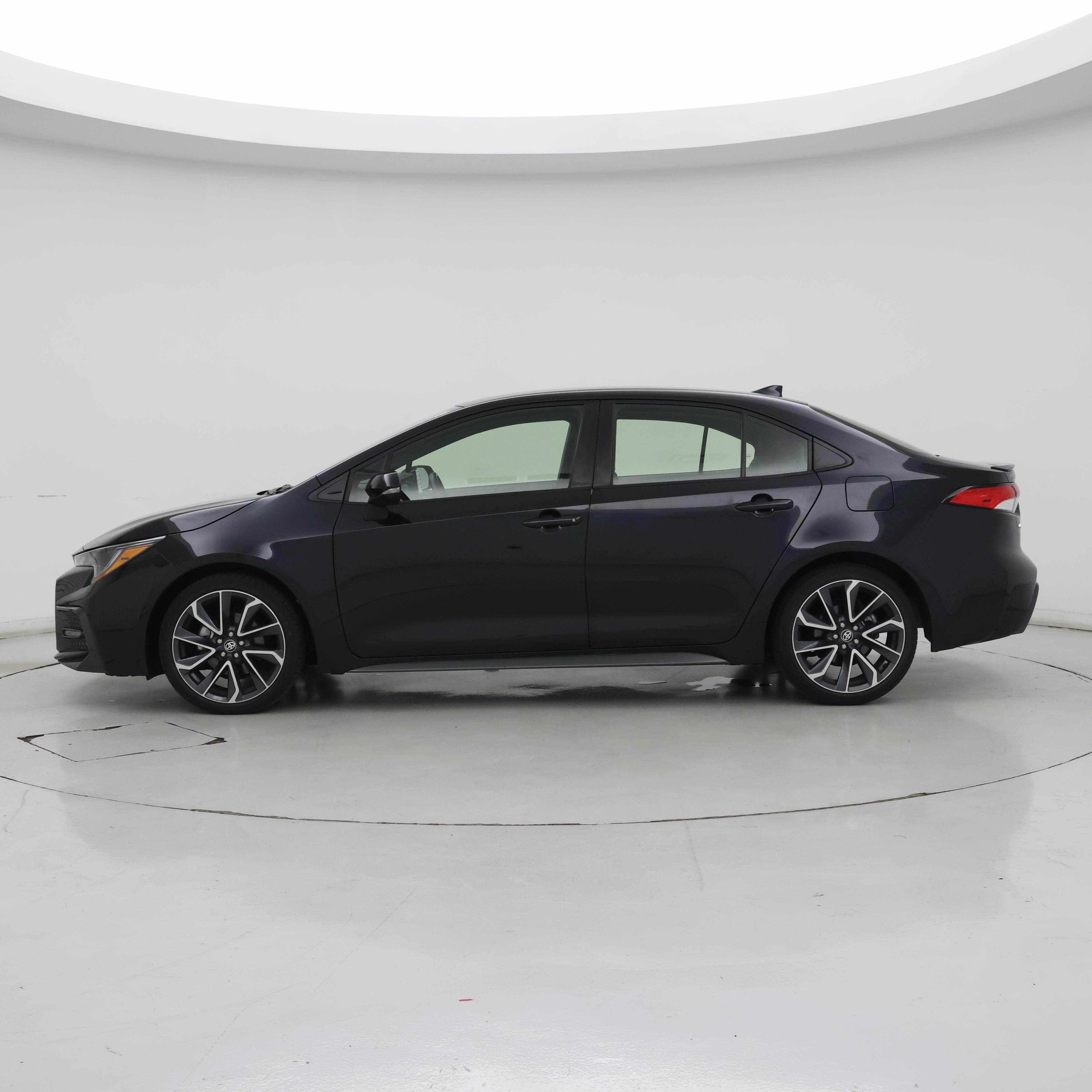 Thumbnail: 2022 Toyota Corolla - 3