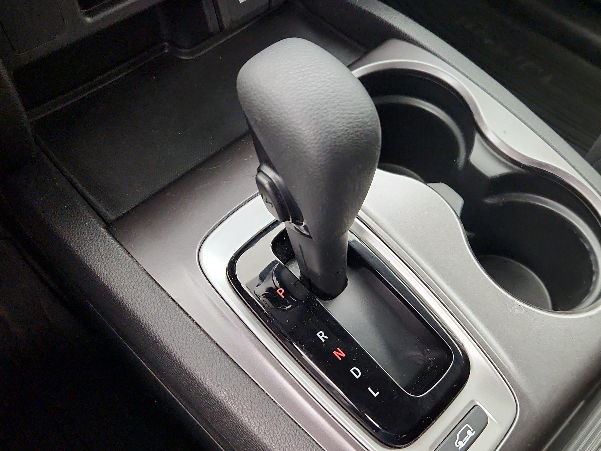 Thumbnail: 2018 Honda Pilot - 17