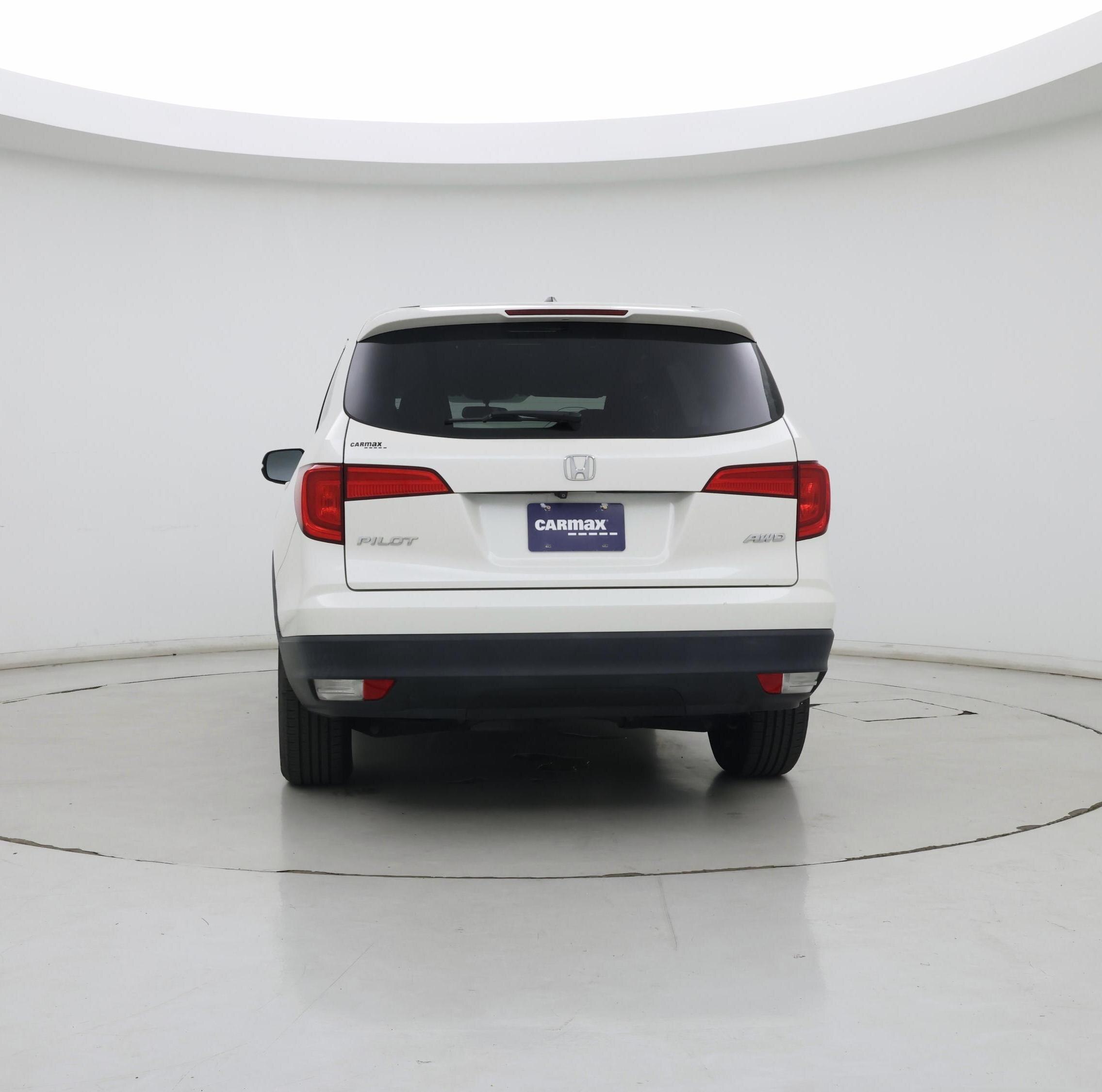 Thumbnail: 2018 Honda Pilot - 6