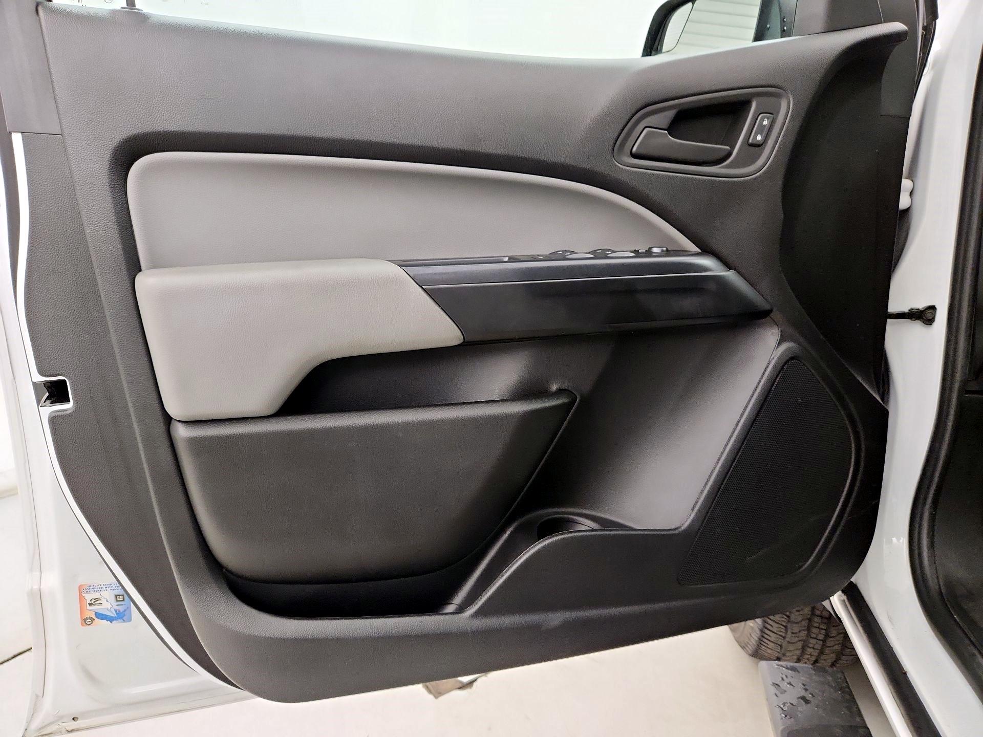 Thumbnail: 2020 Chevrolet Colorado - 12