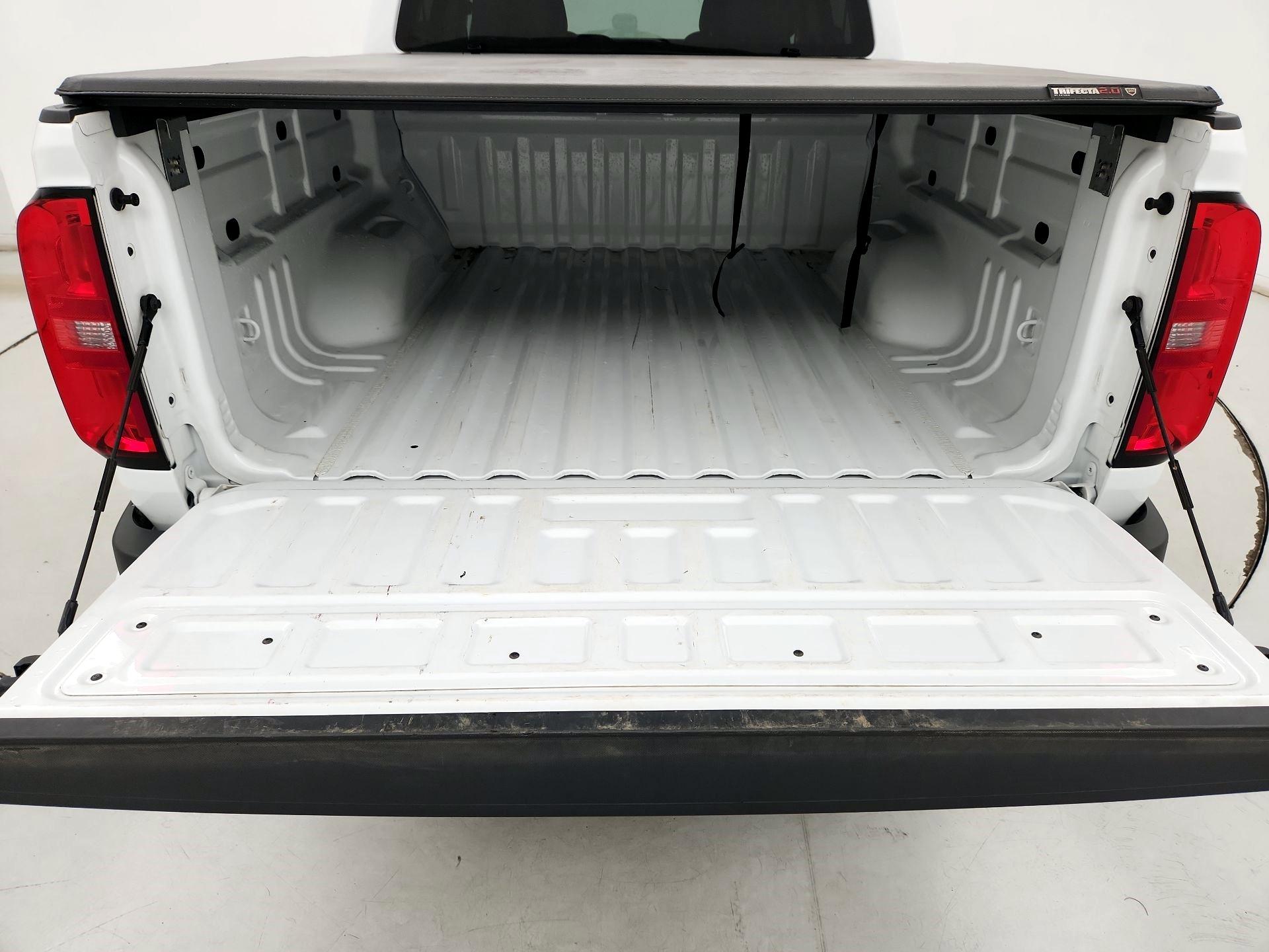 Thumbnail: 2020 Chevrolet Colorado - 20