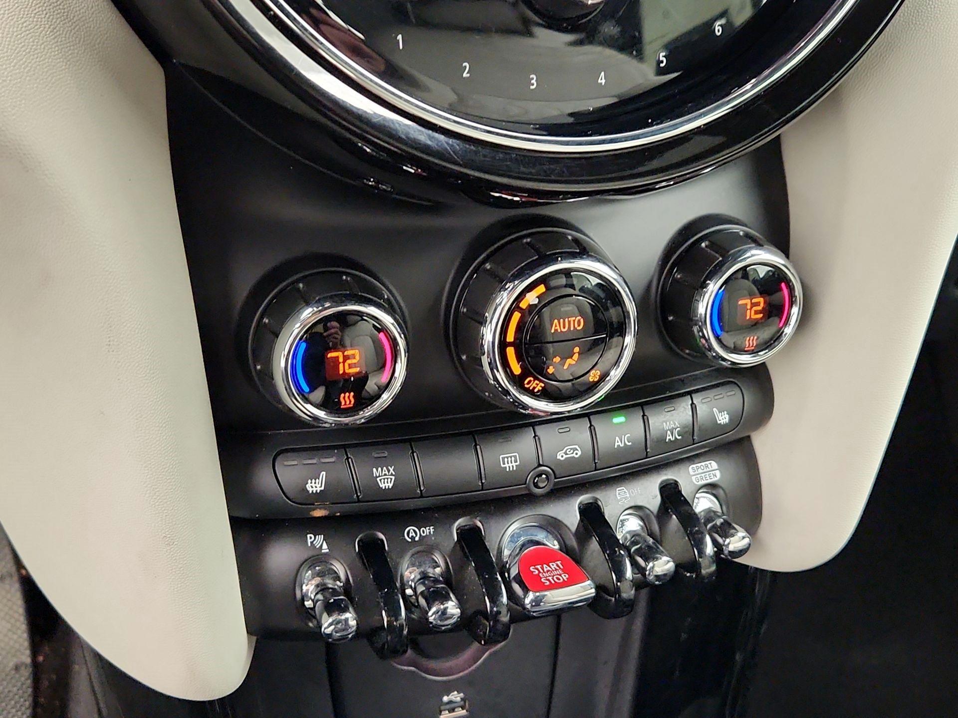 Thumbnail: 2024 MINI Cooper - 17