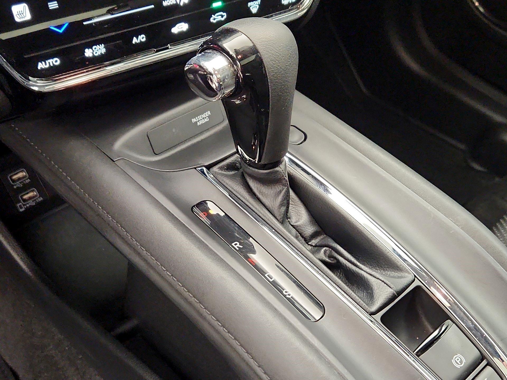 Thumbnail: 2019 Honda HR-V - 17