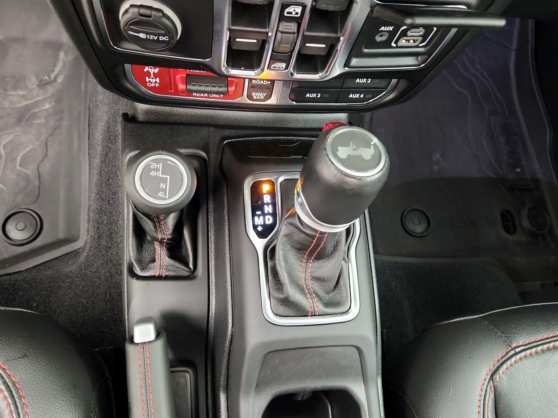 Thumbnail: 2021 Jeep Wrangler - 18