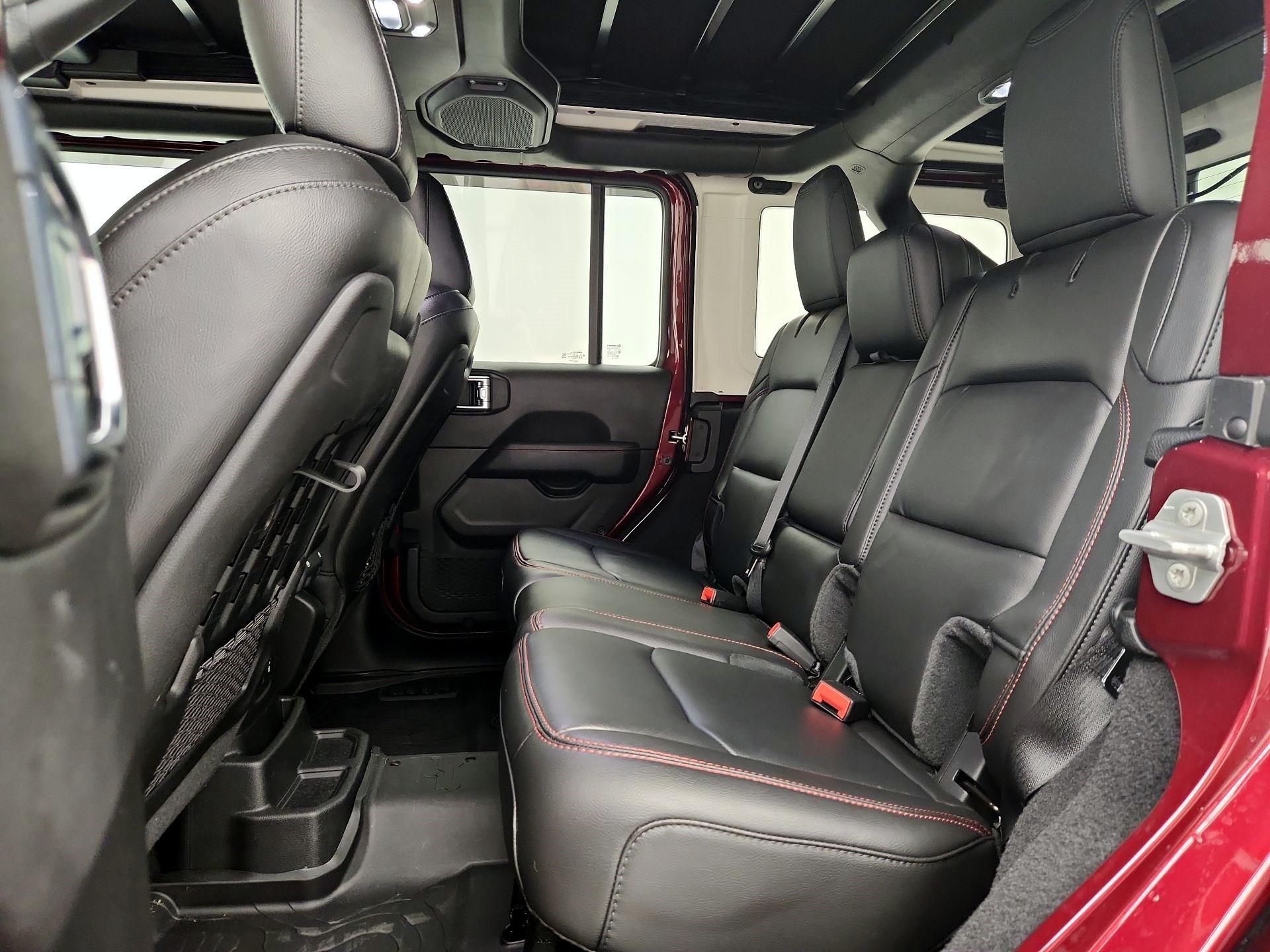 Thumbnail: 2021 Jeep Wrangler - 20