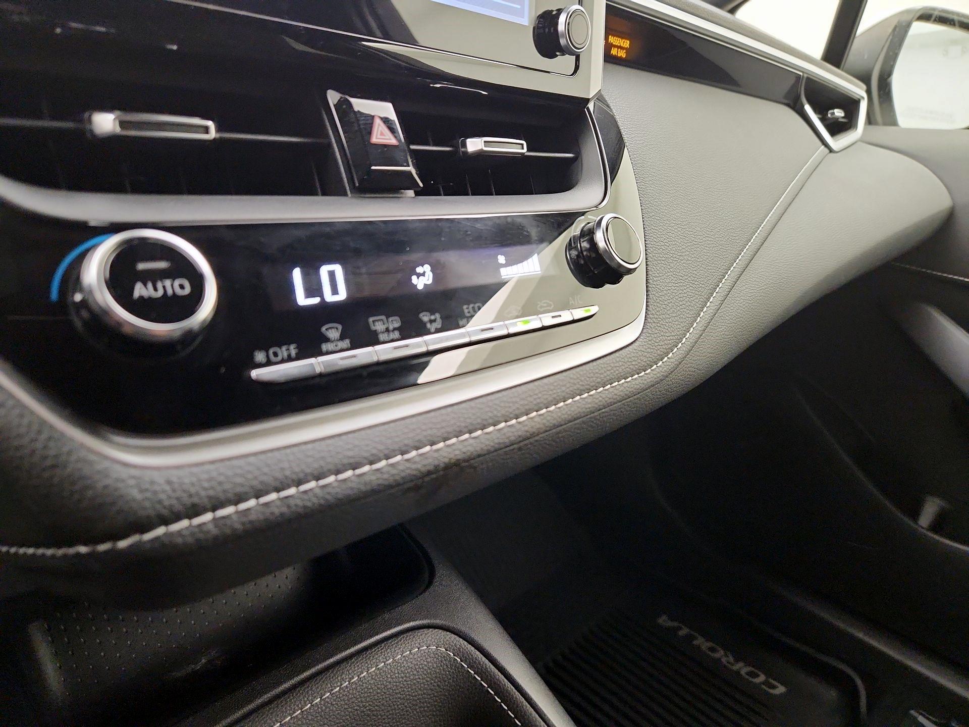 Thumbnail: 2019 Toyota Corolla - 16