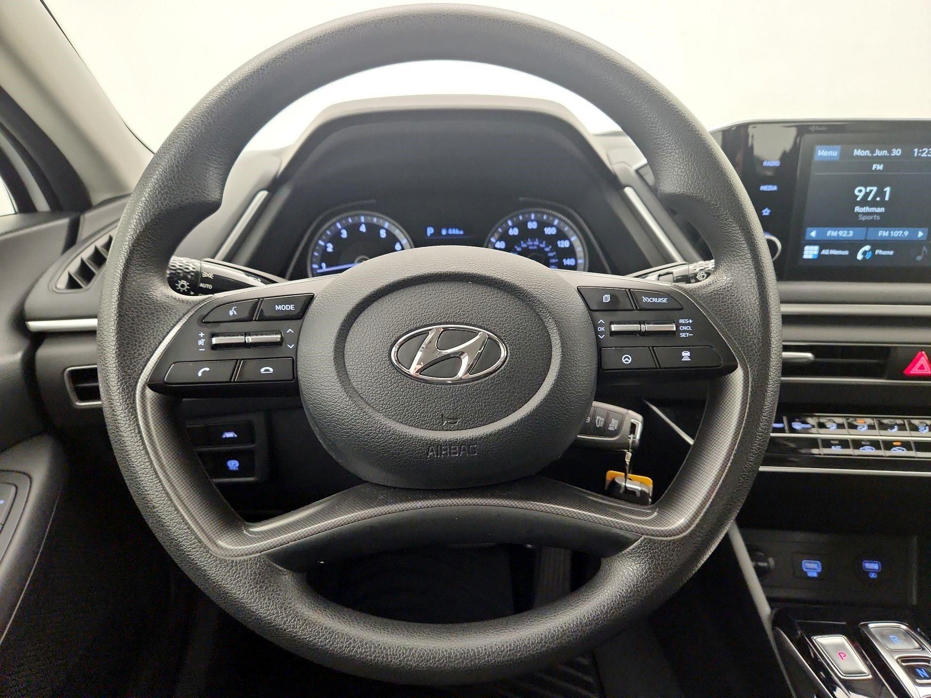 Thumbnail: 2021 Hyundai Sonata - 10