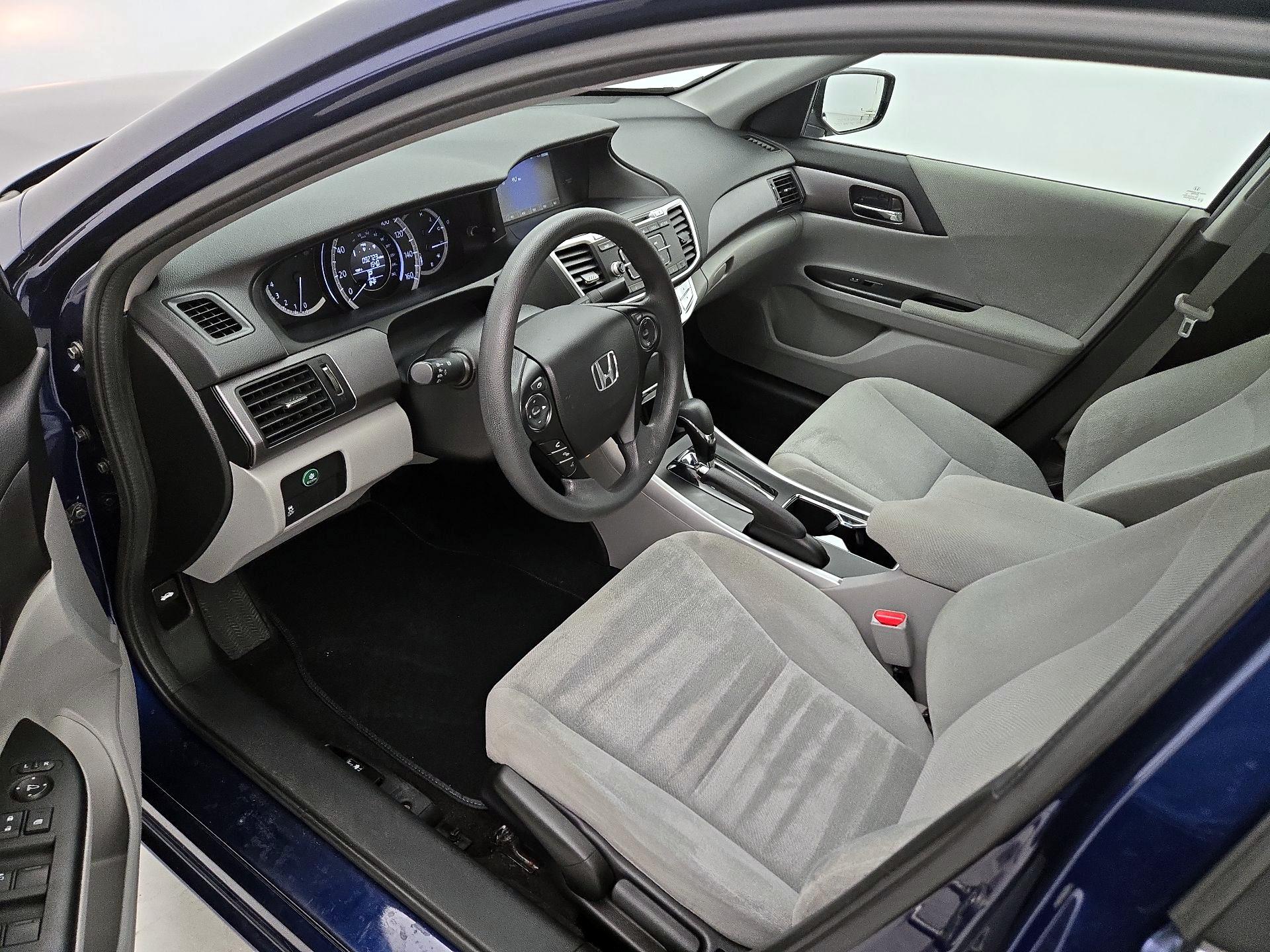 Thumbnail: 2013 Honda Accord - 11