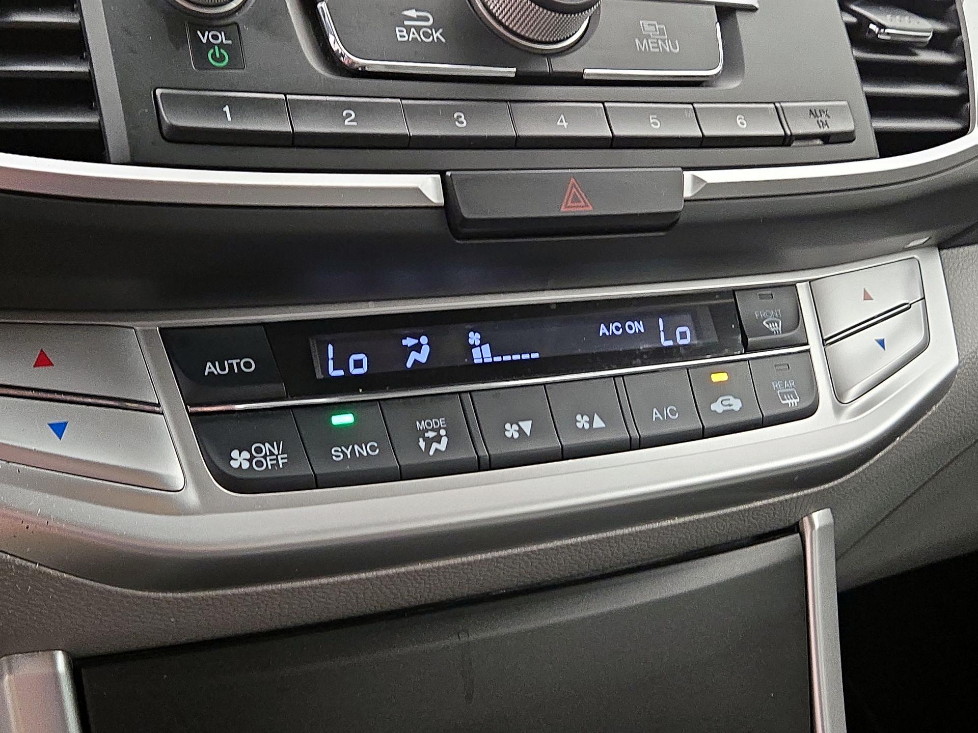 Thumbnail: 2013 Honda Accord - 16