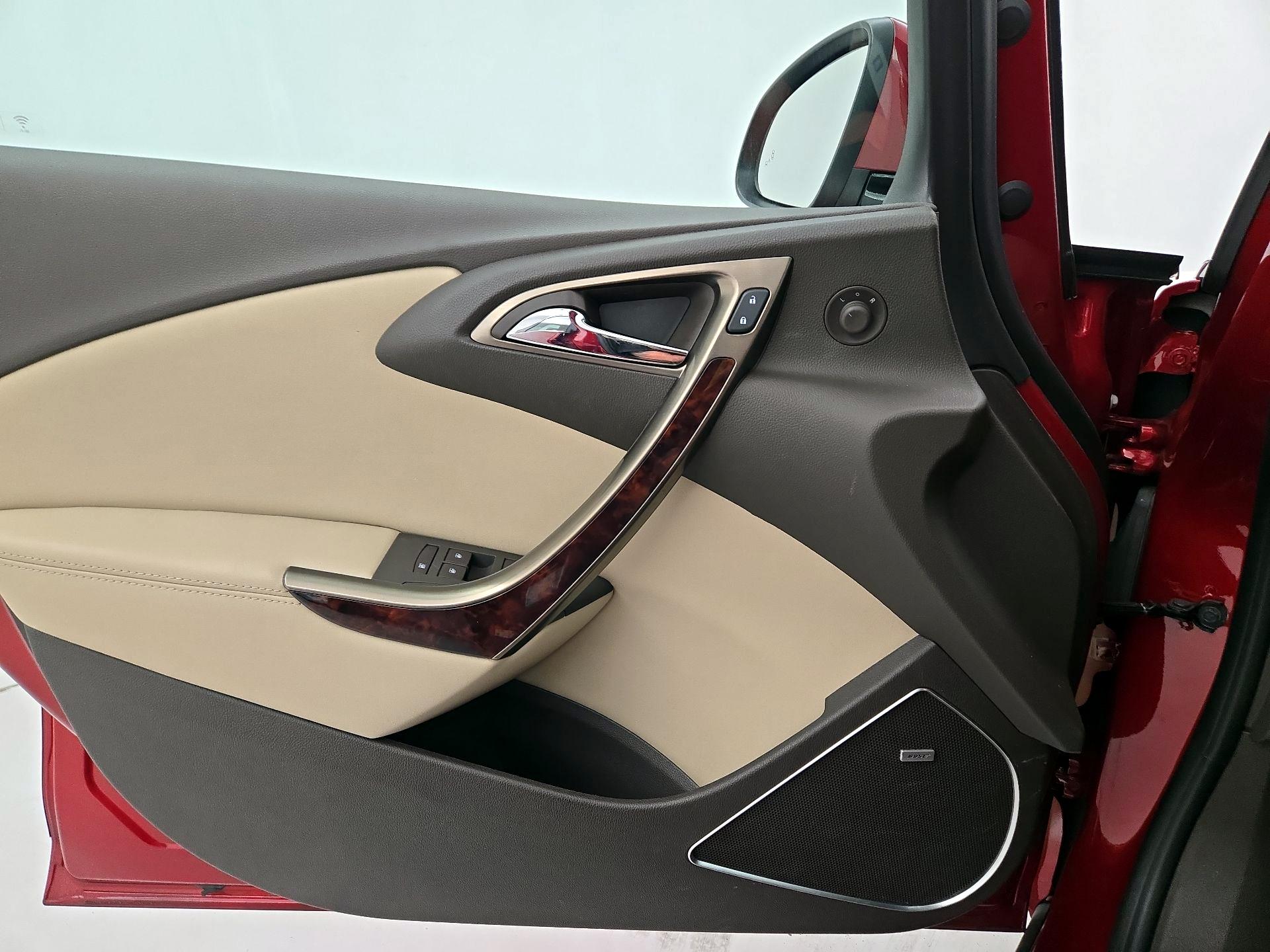 Thumbnail: 2016 Buick Verano - 12