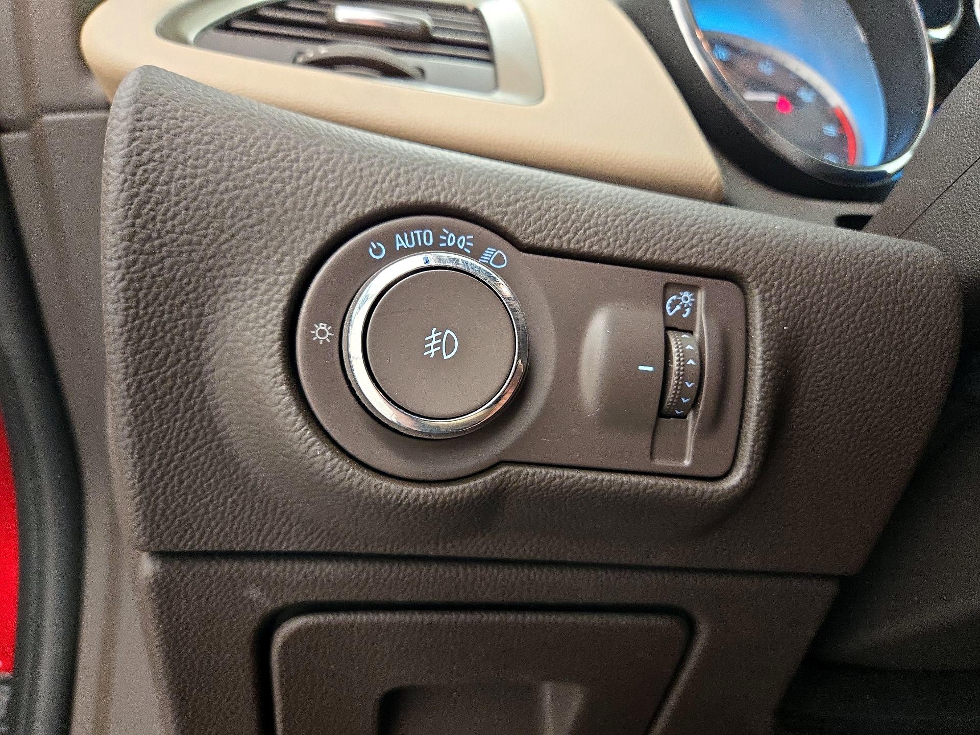 Thumbnail: 2016 Buick Verano - 13