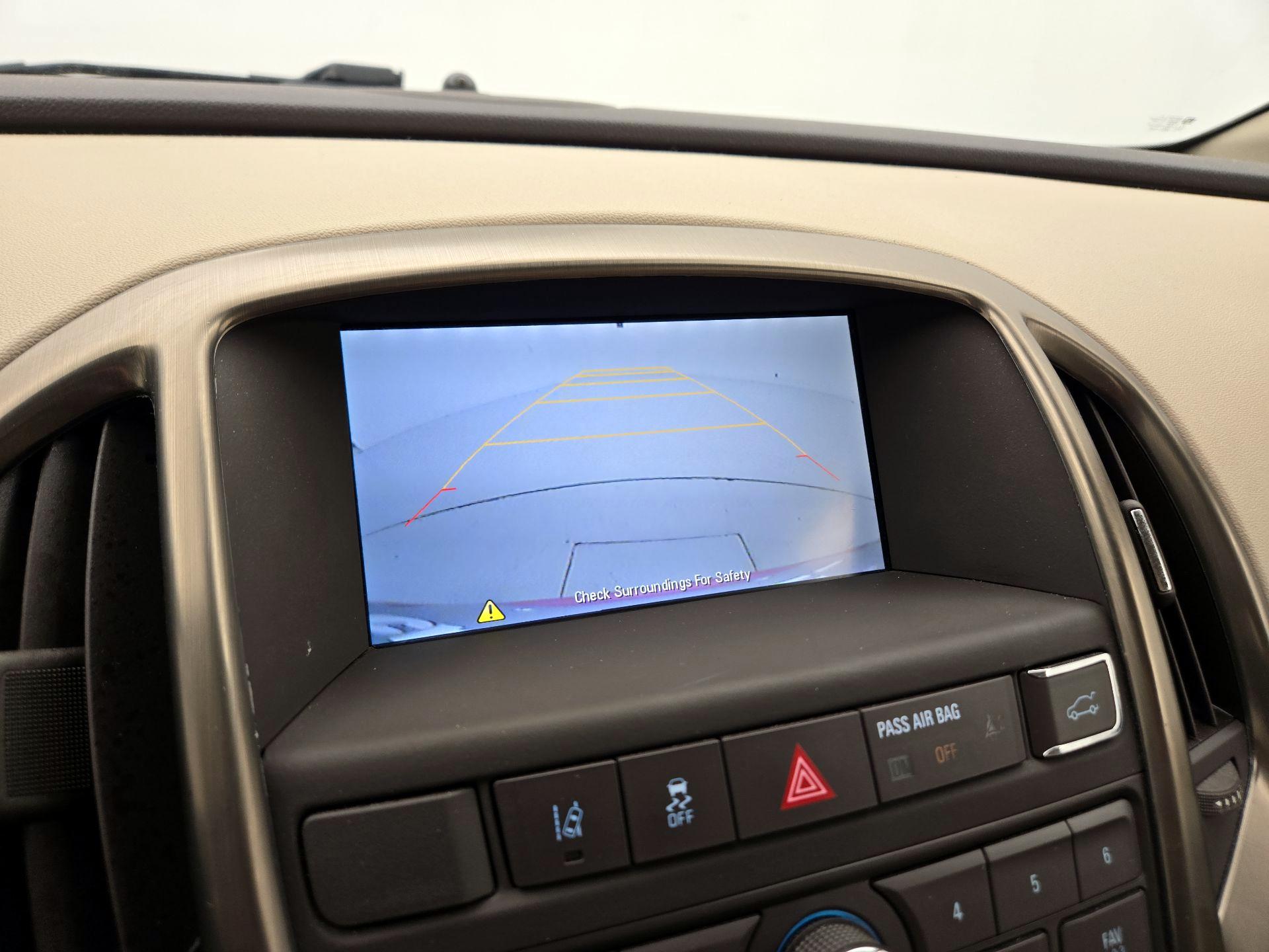 Thumbnail: 2016 Buick Verano - 15