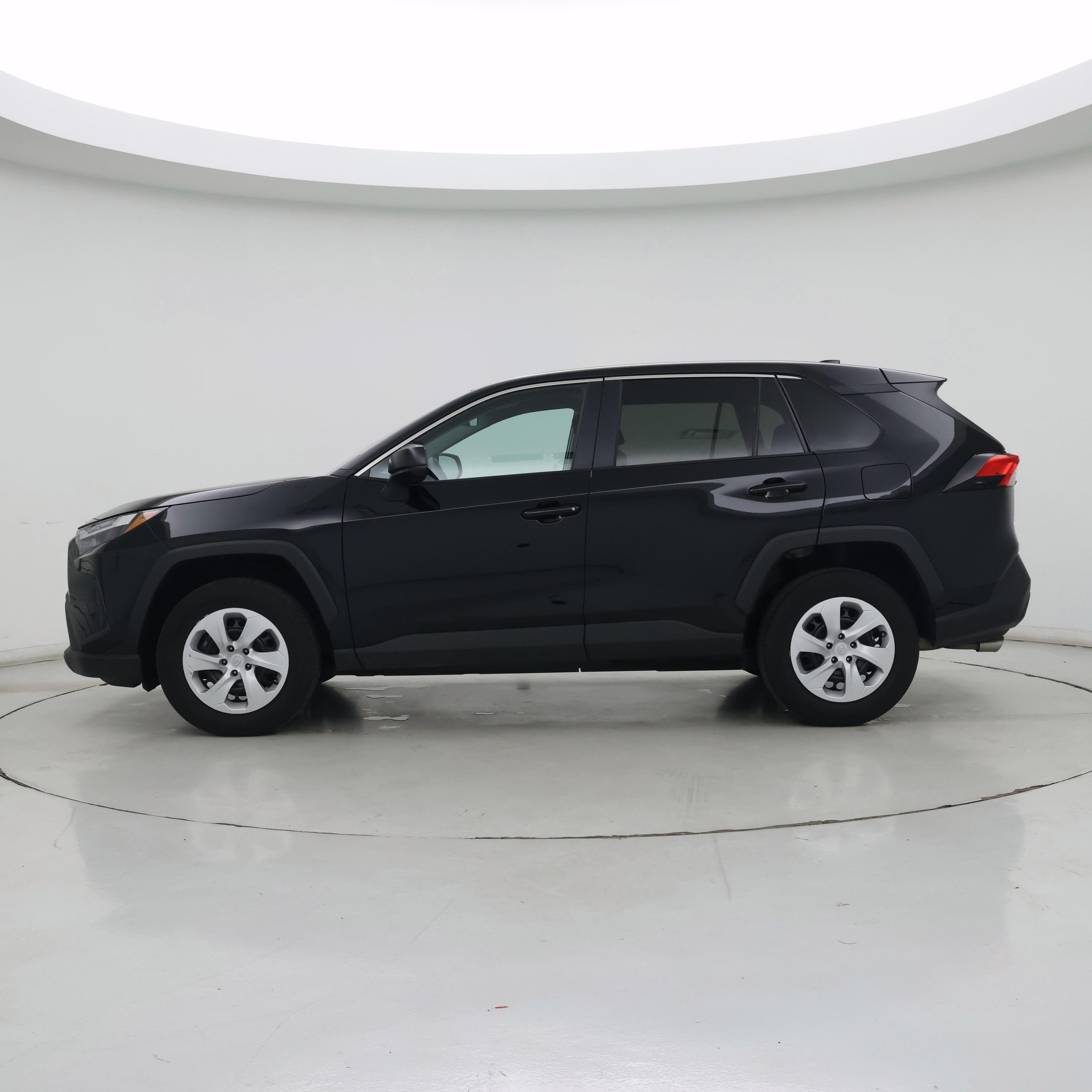 Thumbnail: 2024 Toyota RAV4 - 3