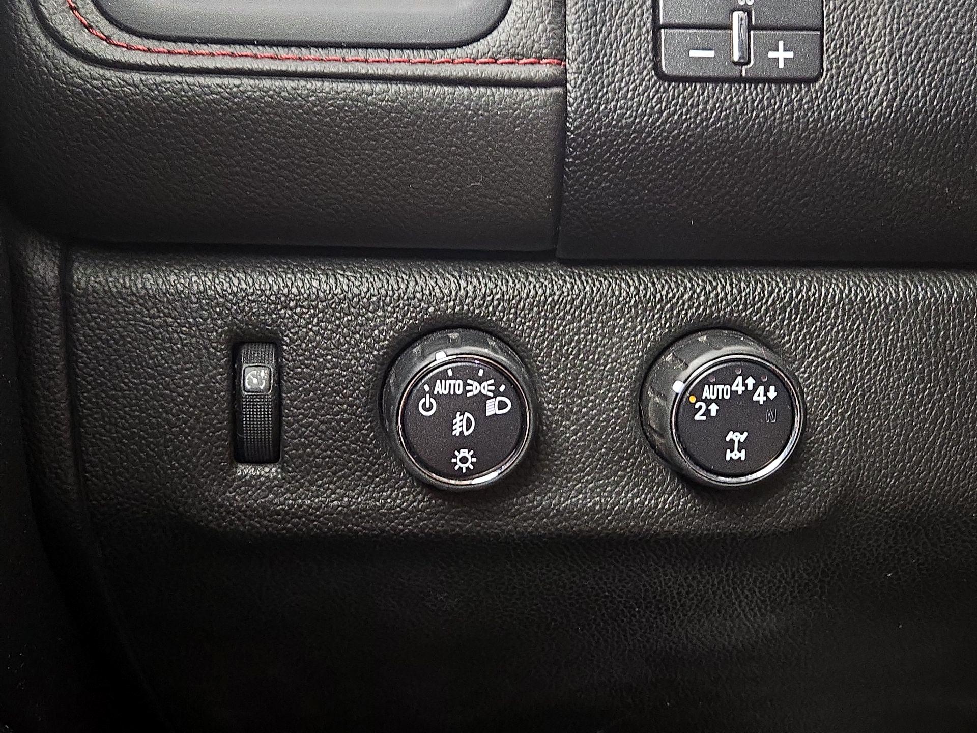 Thumbnail: 2019 GMC Canyon - 13