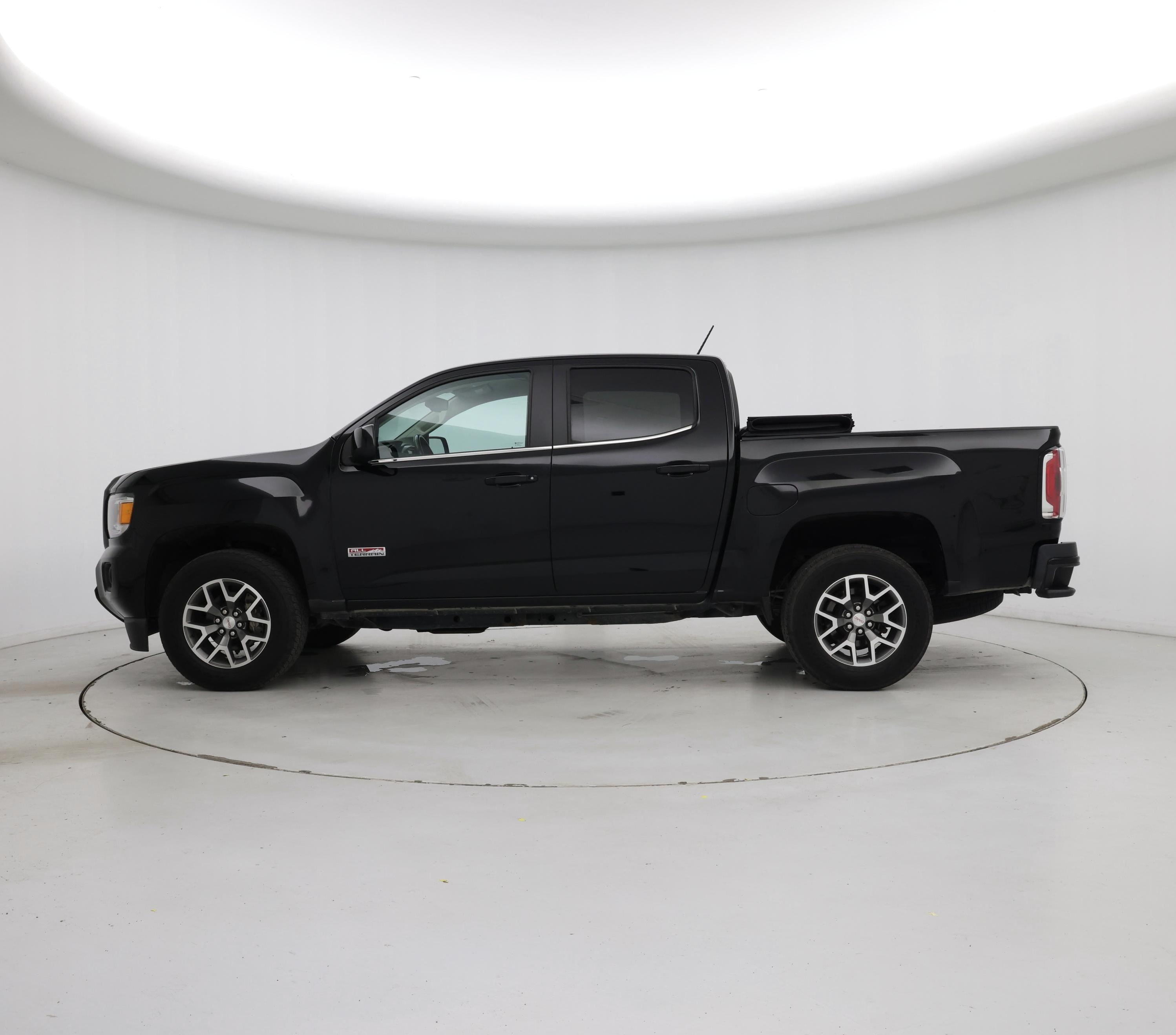 Thumbnail: 2019 GMC Canyon - 3
