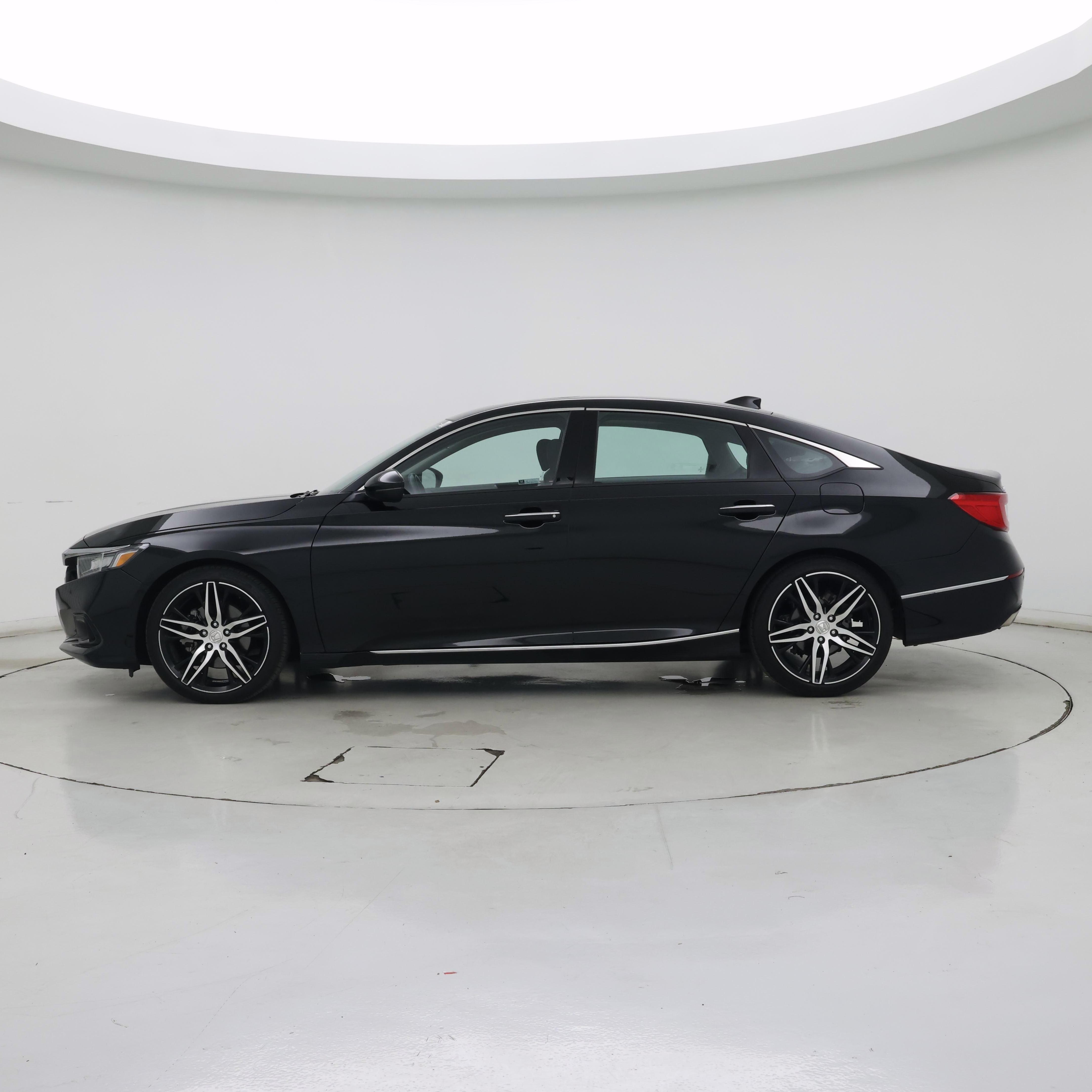 Thumbnail: 2022 Honda Accord - 3
