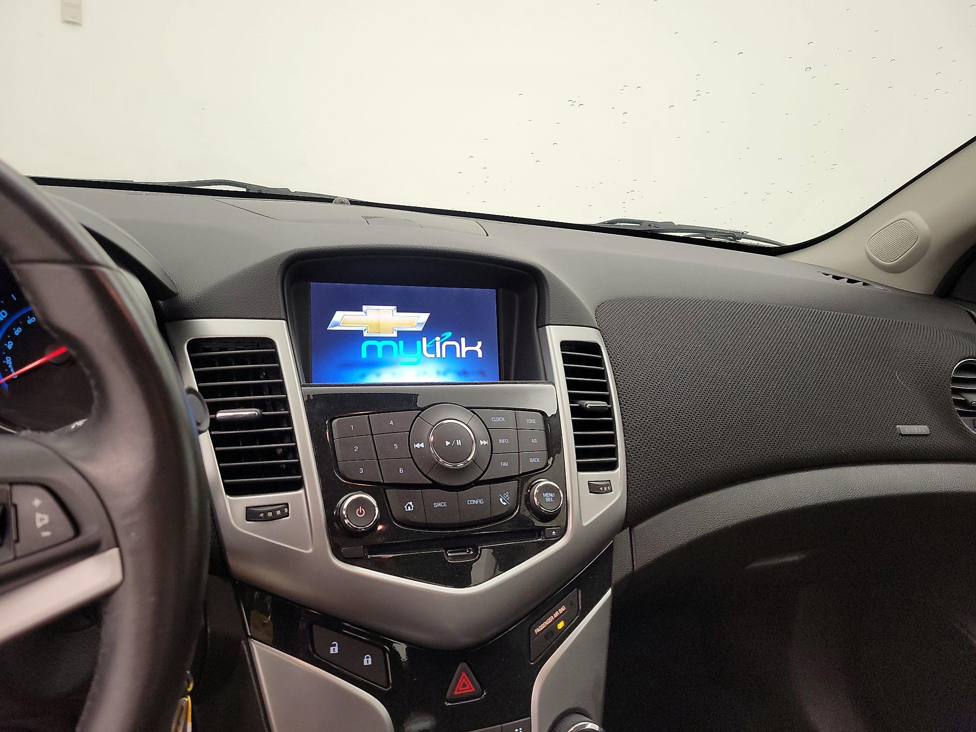 Thumbnail: 2014 Chevrolet Cruze - 13