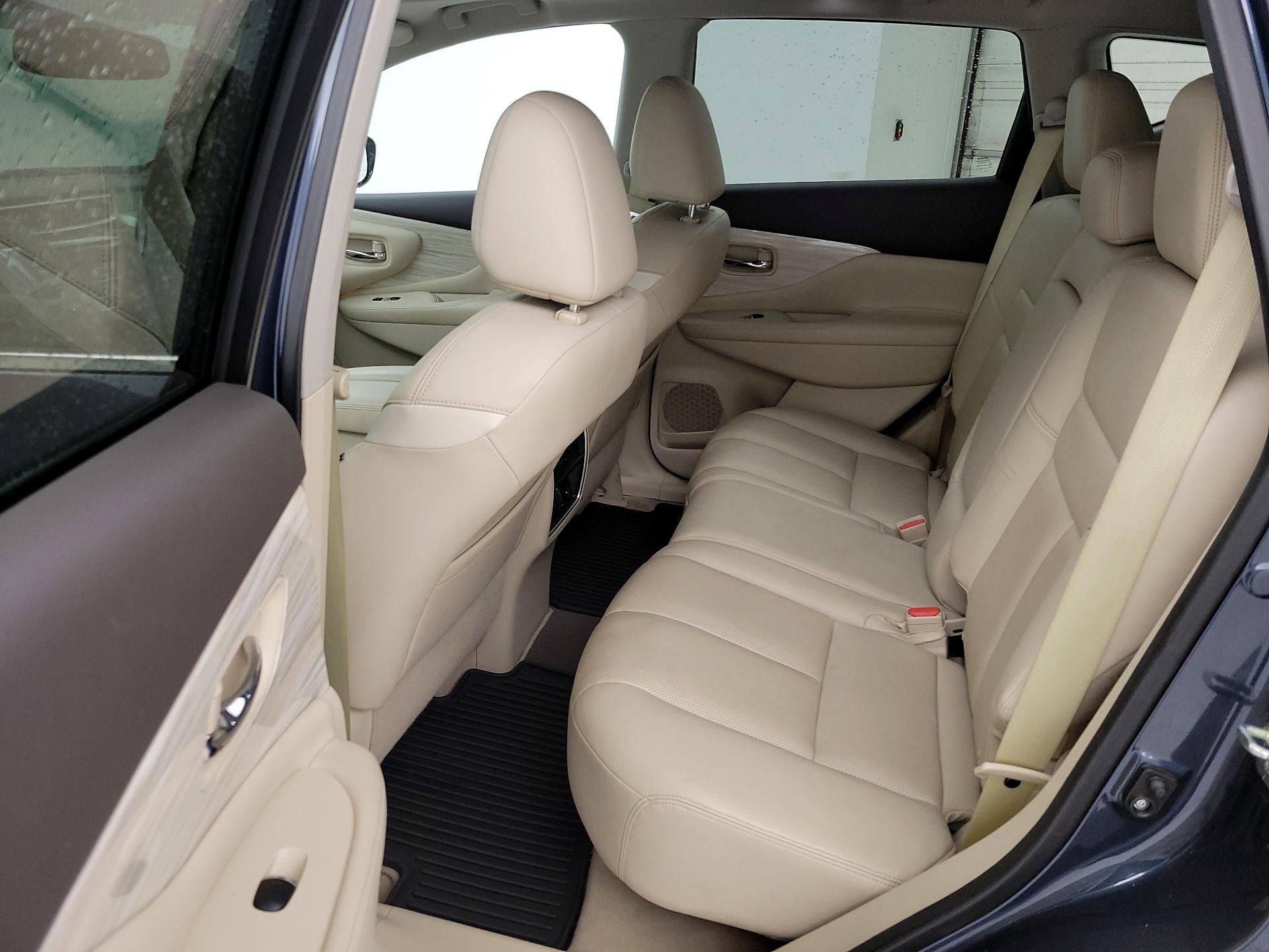 Thumbnail: 2015 Nissan Murano - 17
