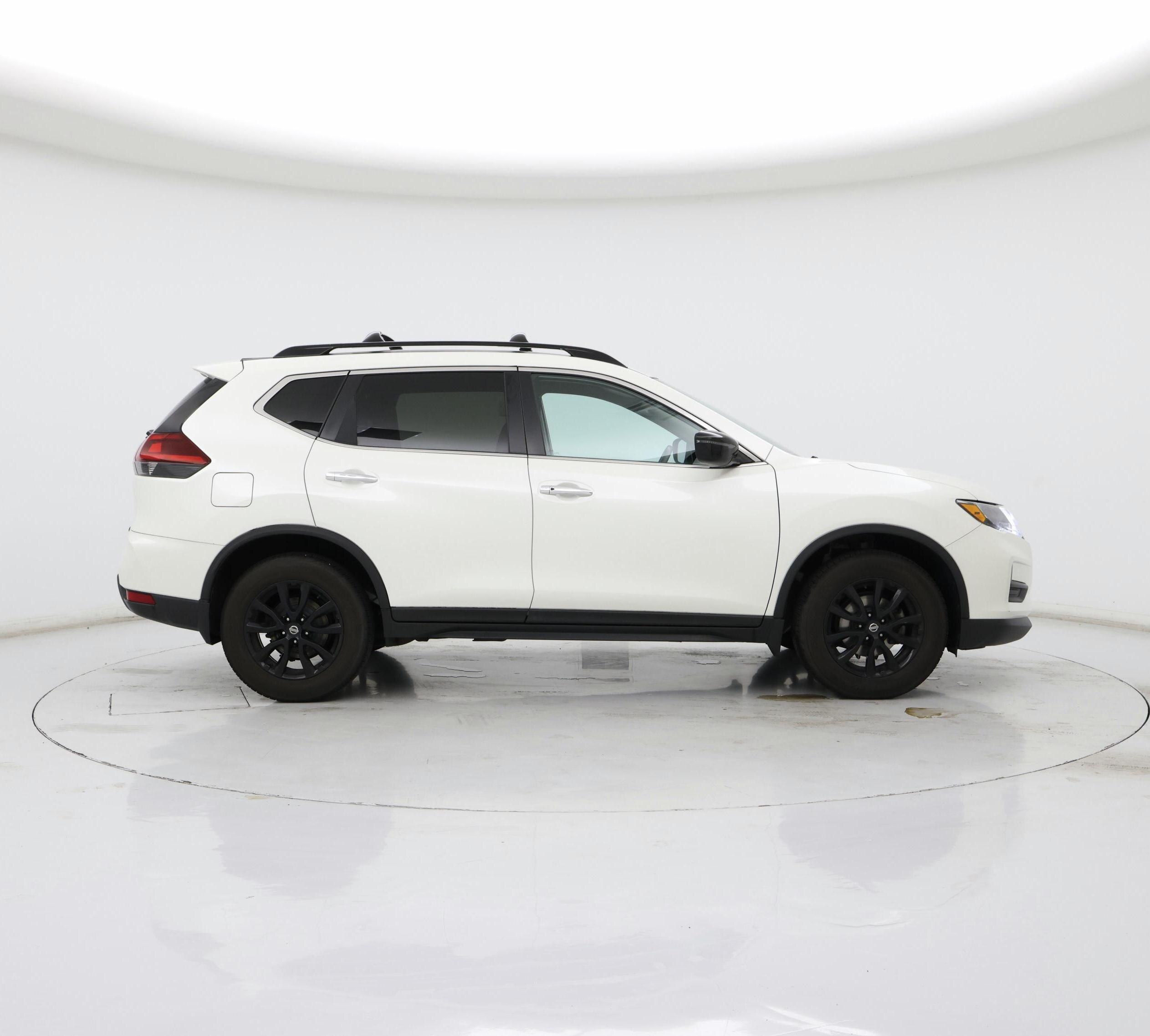 Thumbnail: 2018 Nissan Rogue - 7