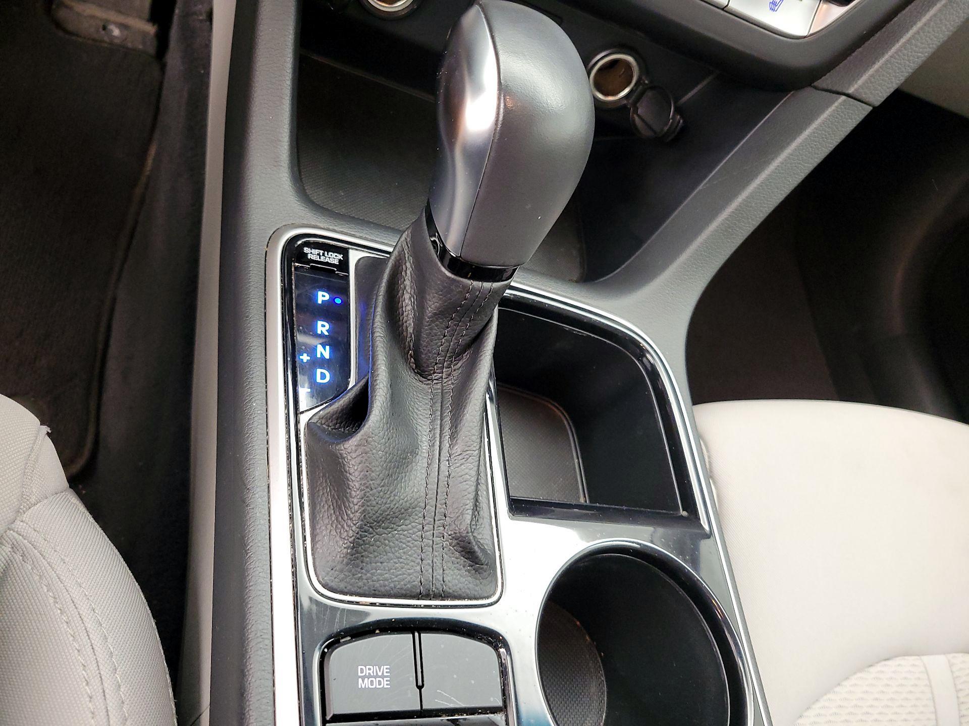 Thumbnail: 2018 Hyundai Sonata - 16
