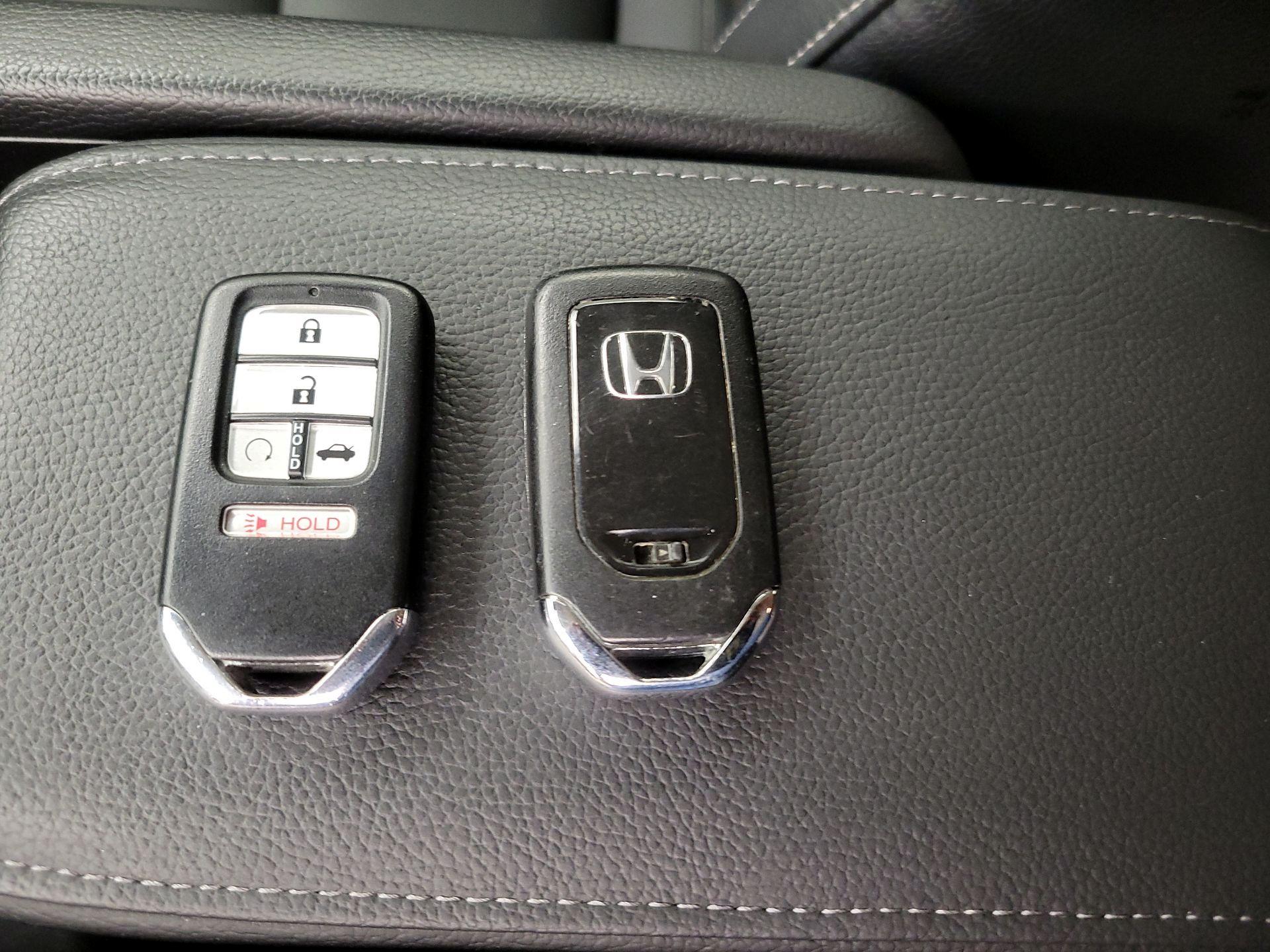 Thumbnail: 2019 Honda Civic - 19