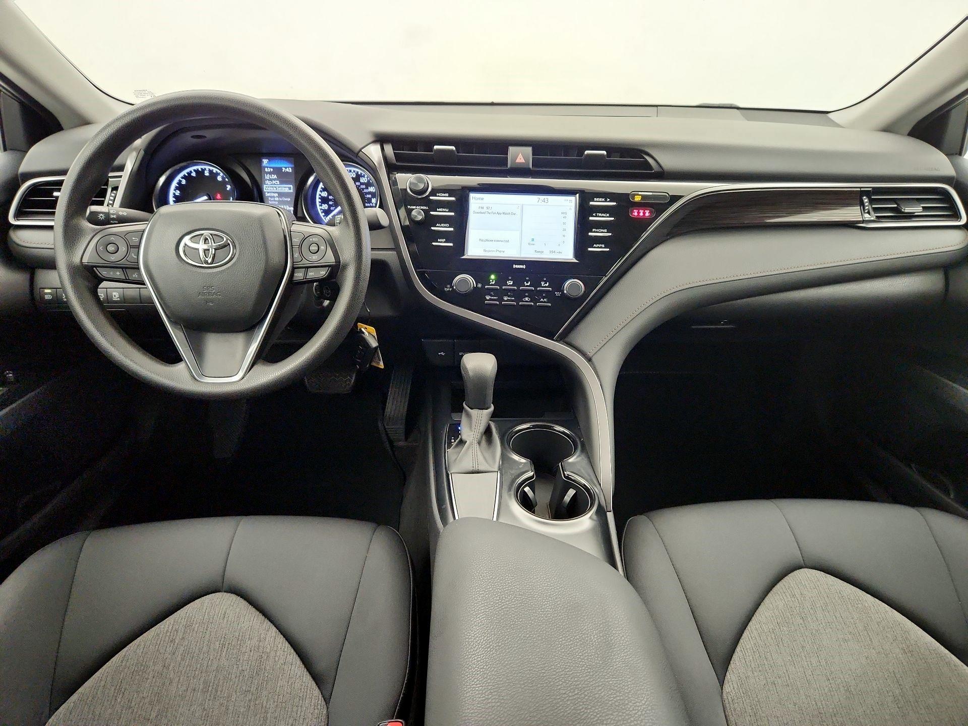 Thumbnail: 2020 Toyota Camry - 9