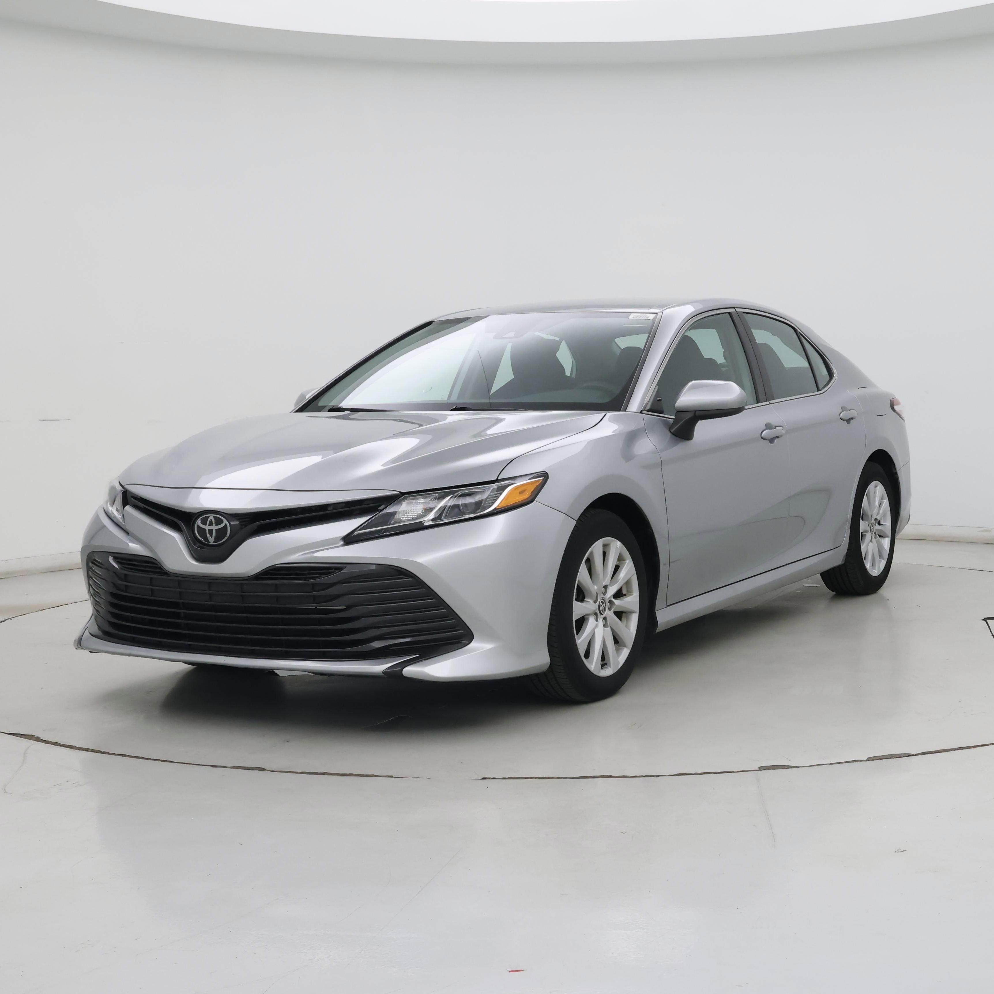 Thumbnail: 2020 Toyota Camry - 4