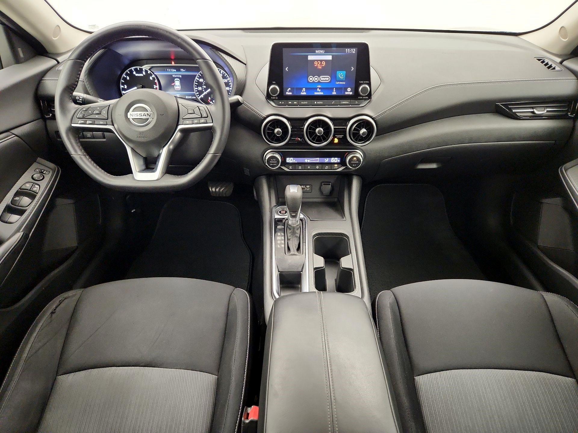 Thumbnail: 2020 Nissan Sentra - 9