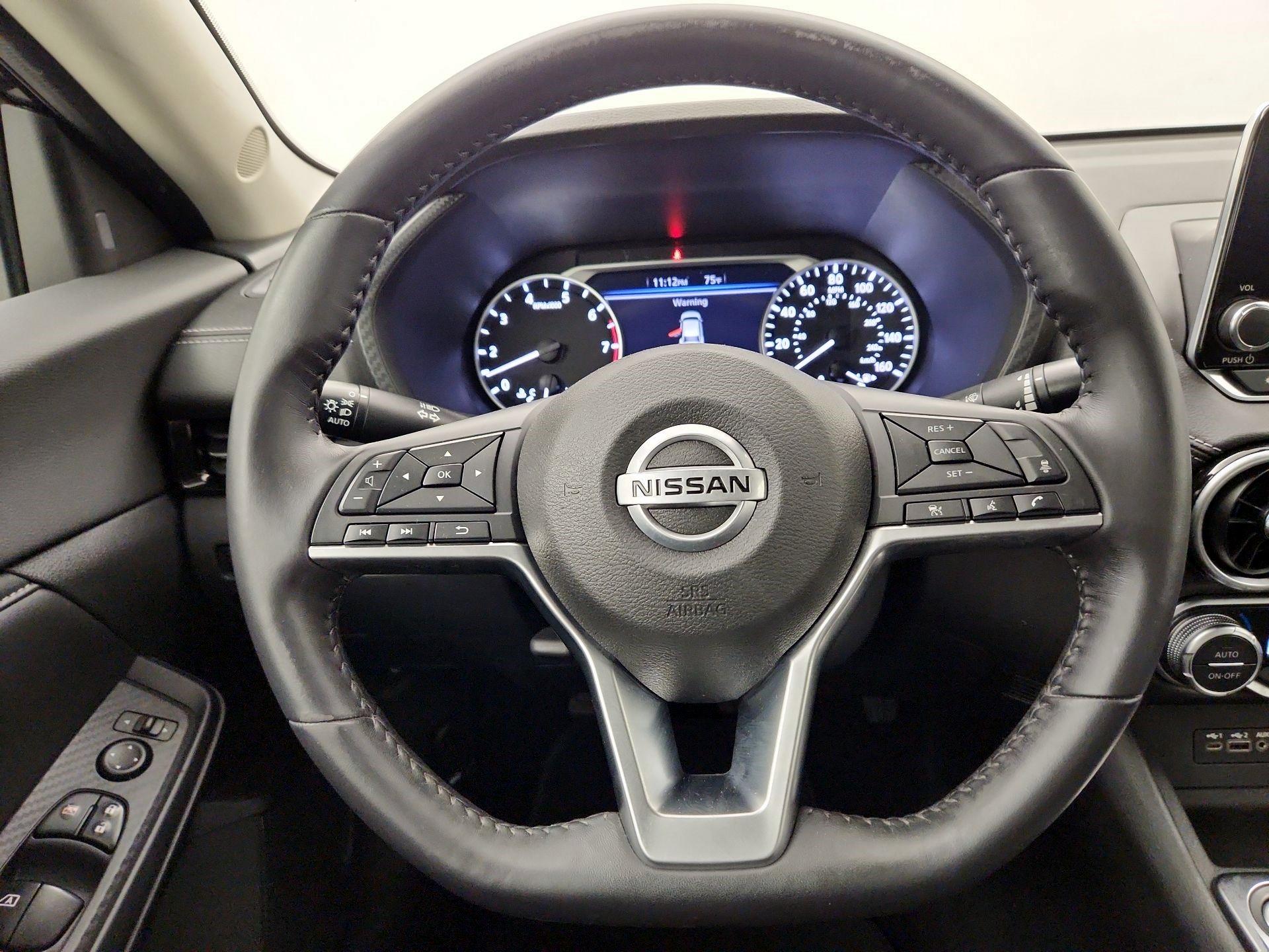 Thumbnail: 2020 Nissan Sentra - 10