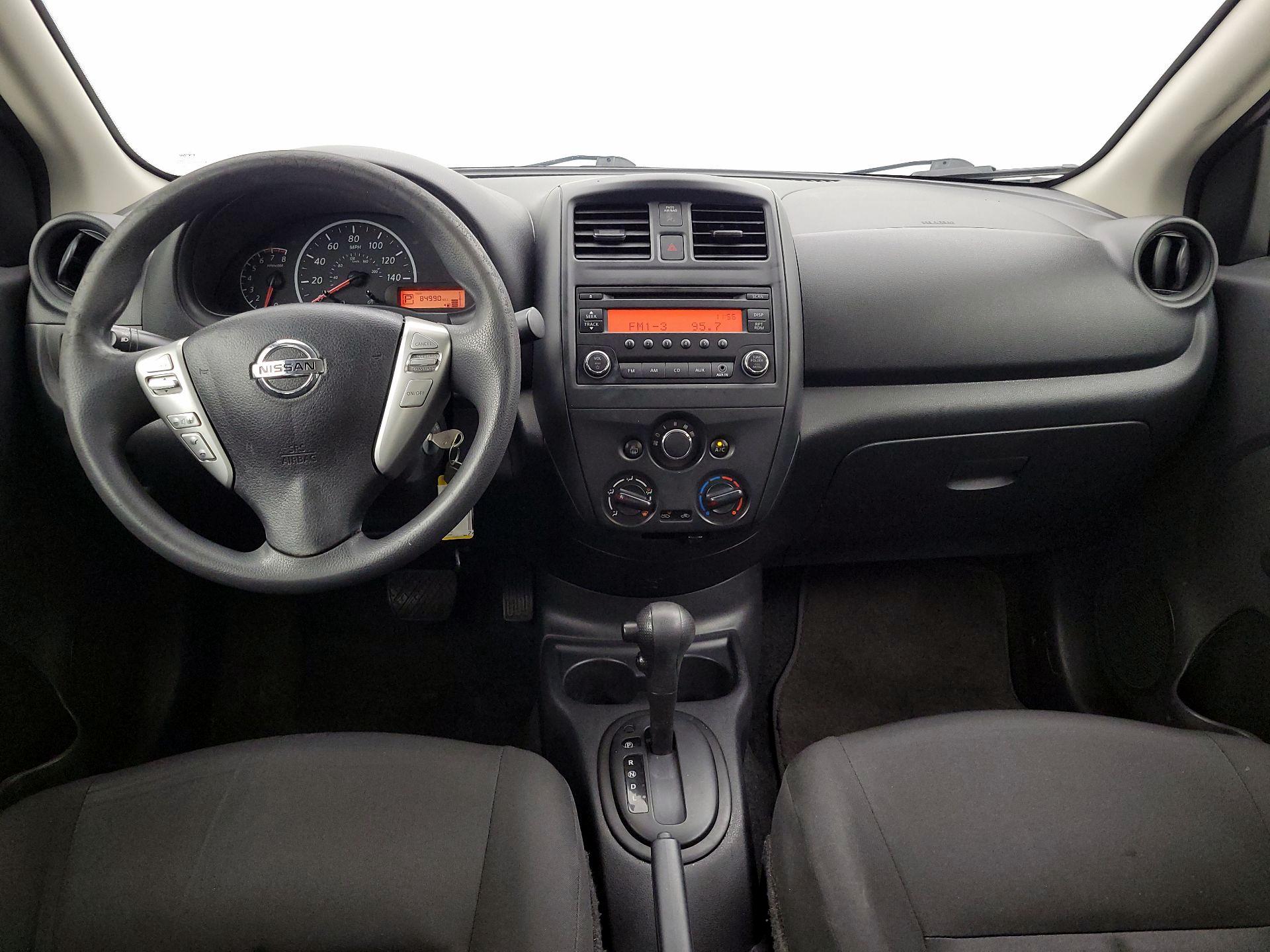 Thumbnail: 2016 Nissan Versa - 9