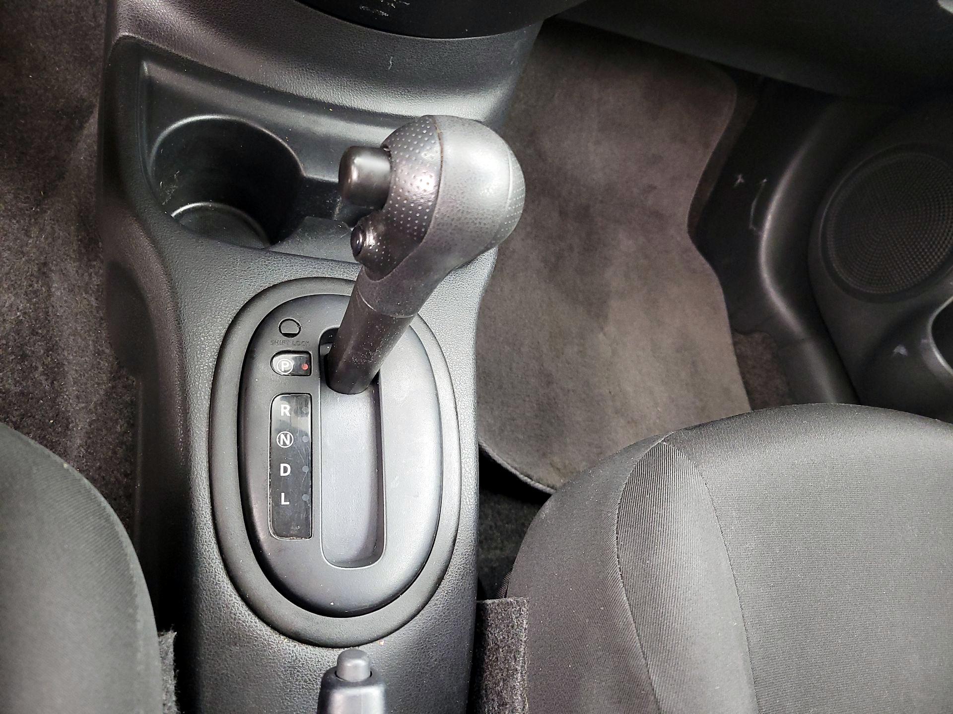 Thumbnail: 2016 Nissan Versa - 15