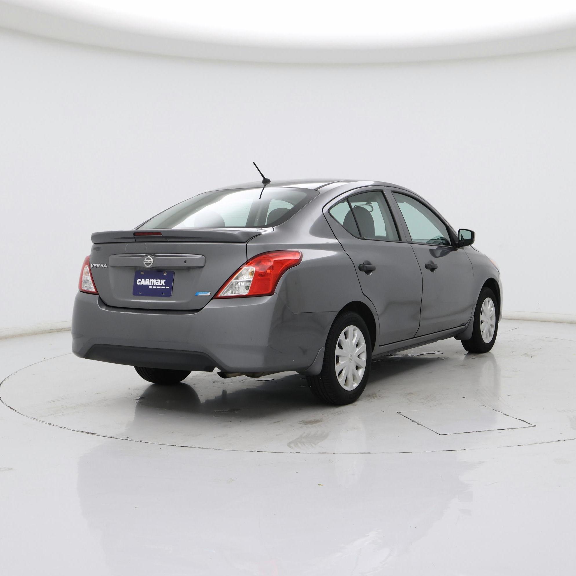 Thumbnail: 2016 Nissan Versa - 8