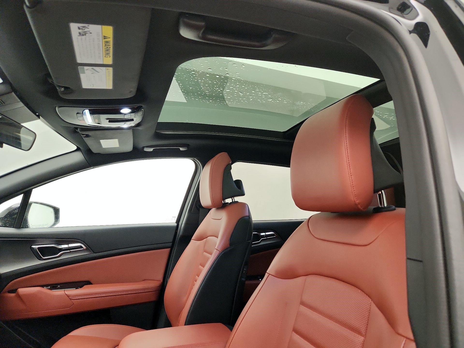 Thumbnail: 2023 Kia Sportage - 20