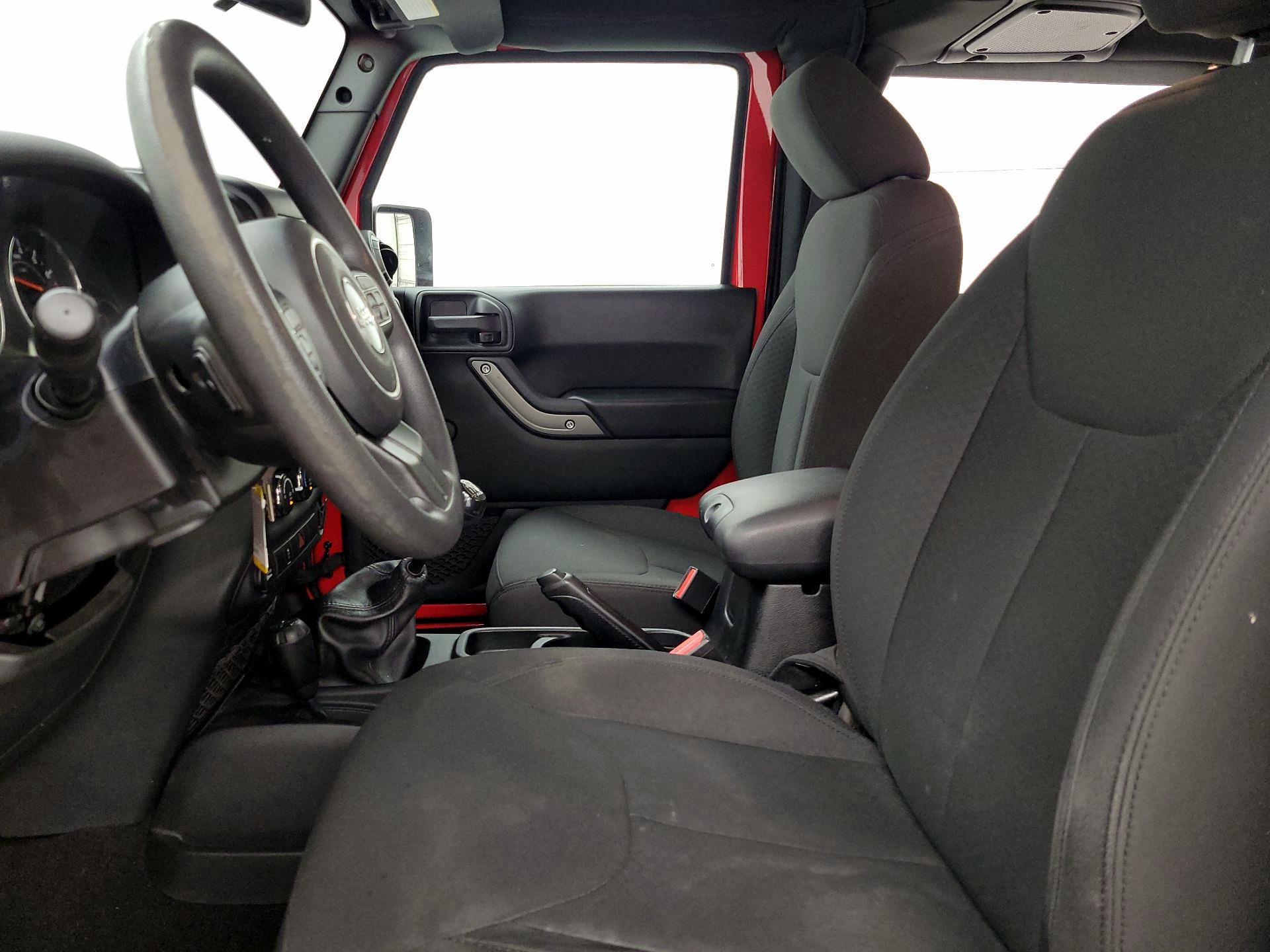 Thumbnail: 2018 Jeep Wrangler - 11
